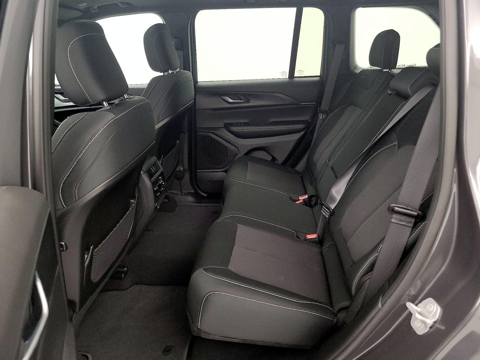 2025 Jeep Grand Cherokee Laredo - Photo 21