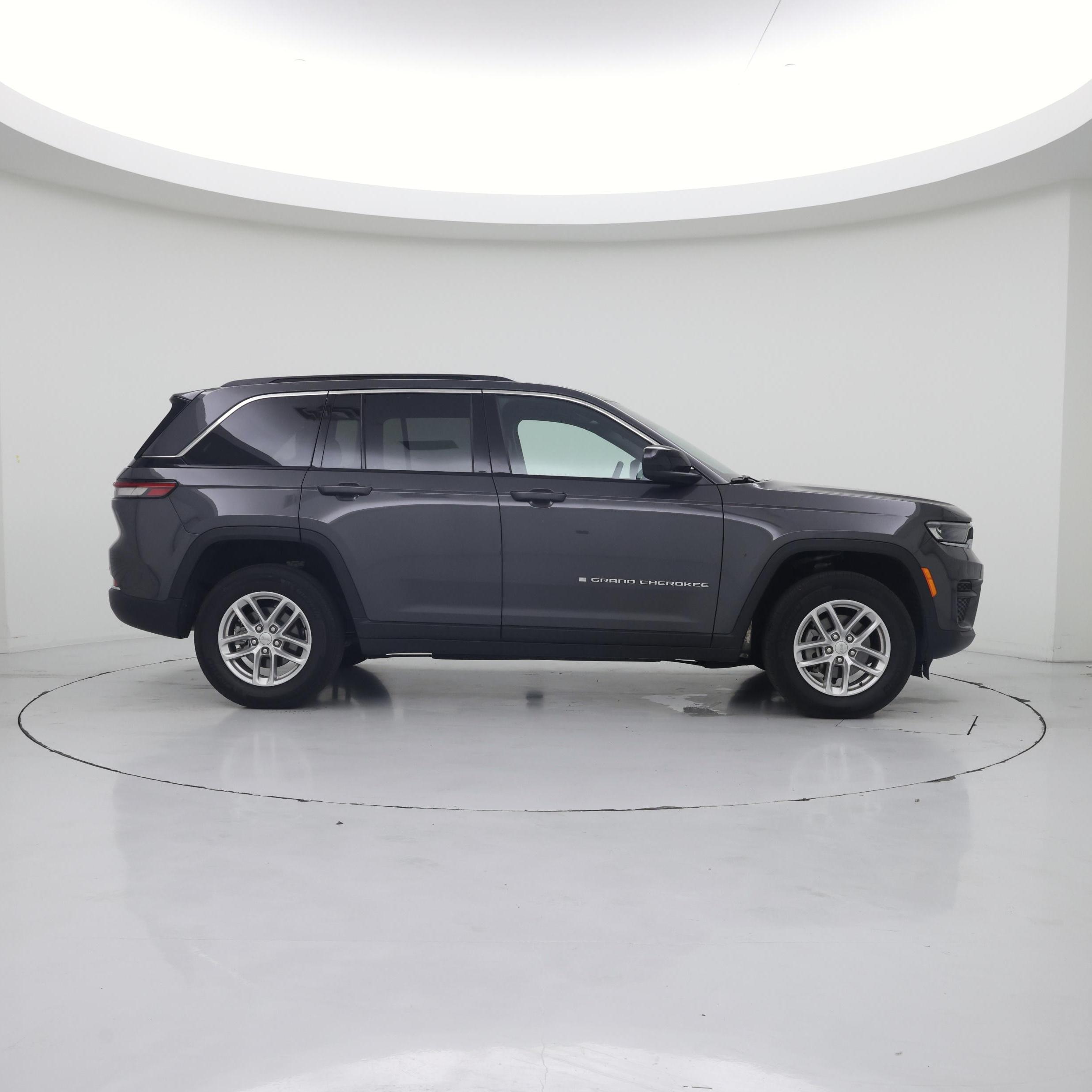 Thumbnail: 2025 Jeep Grand Cherokee - 7