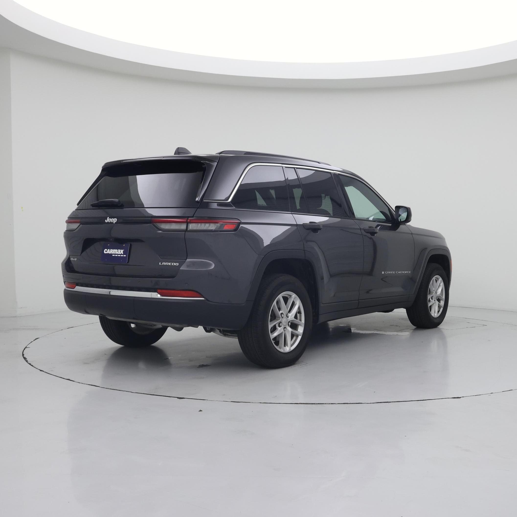 Thumbnail: 2025 Jeep Grand Cherokee - 8