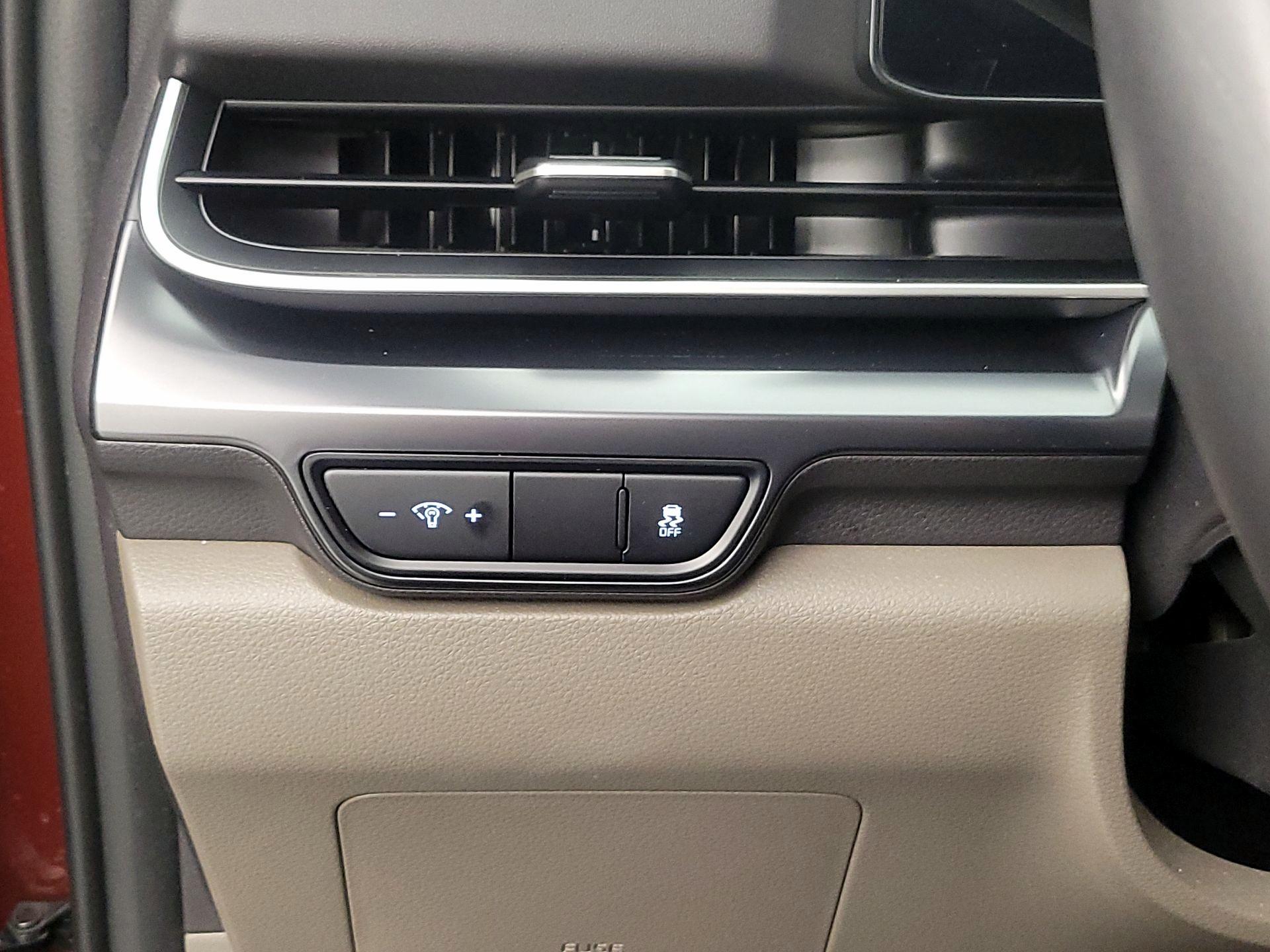 Thumbnail: 2025 Kia Carnival - 13