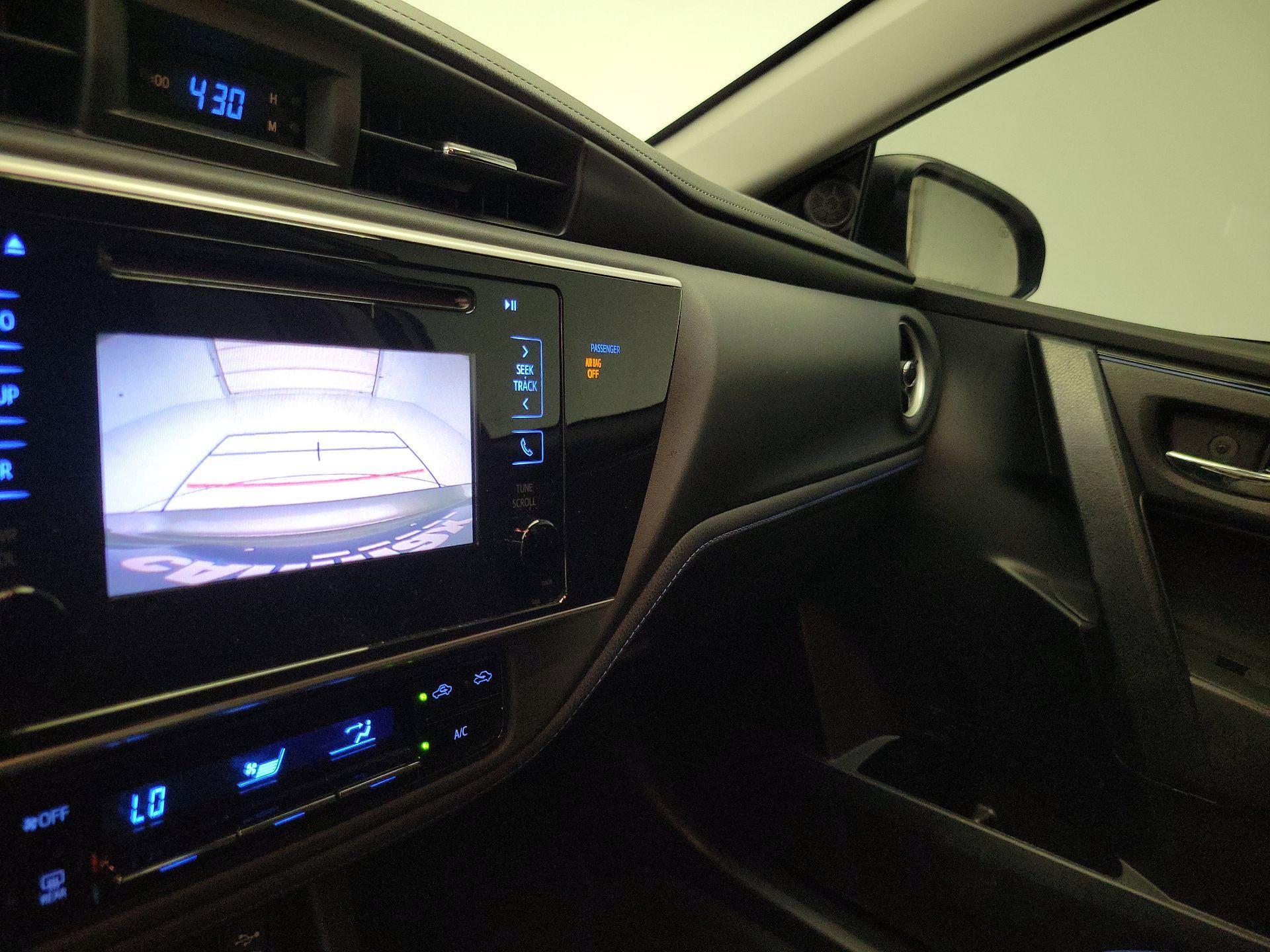 Thumbnail: 2018 Toyota Corolla - 14