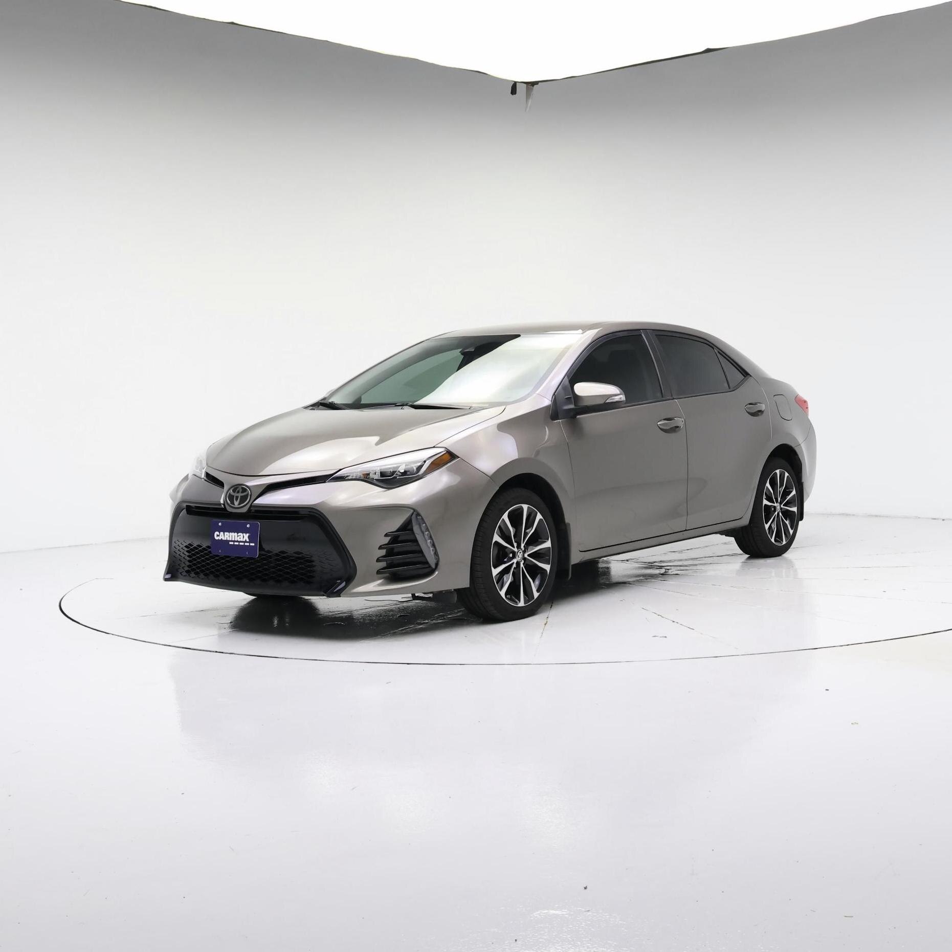 Thumbnail: 2018 Toyota Corolla - 4