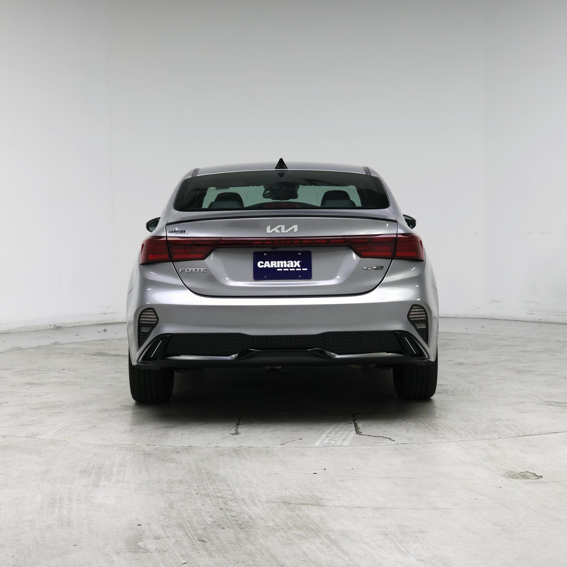 Thumbnail: 2024 Kia Forte - 6