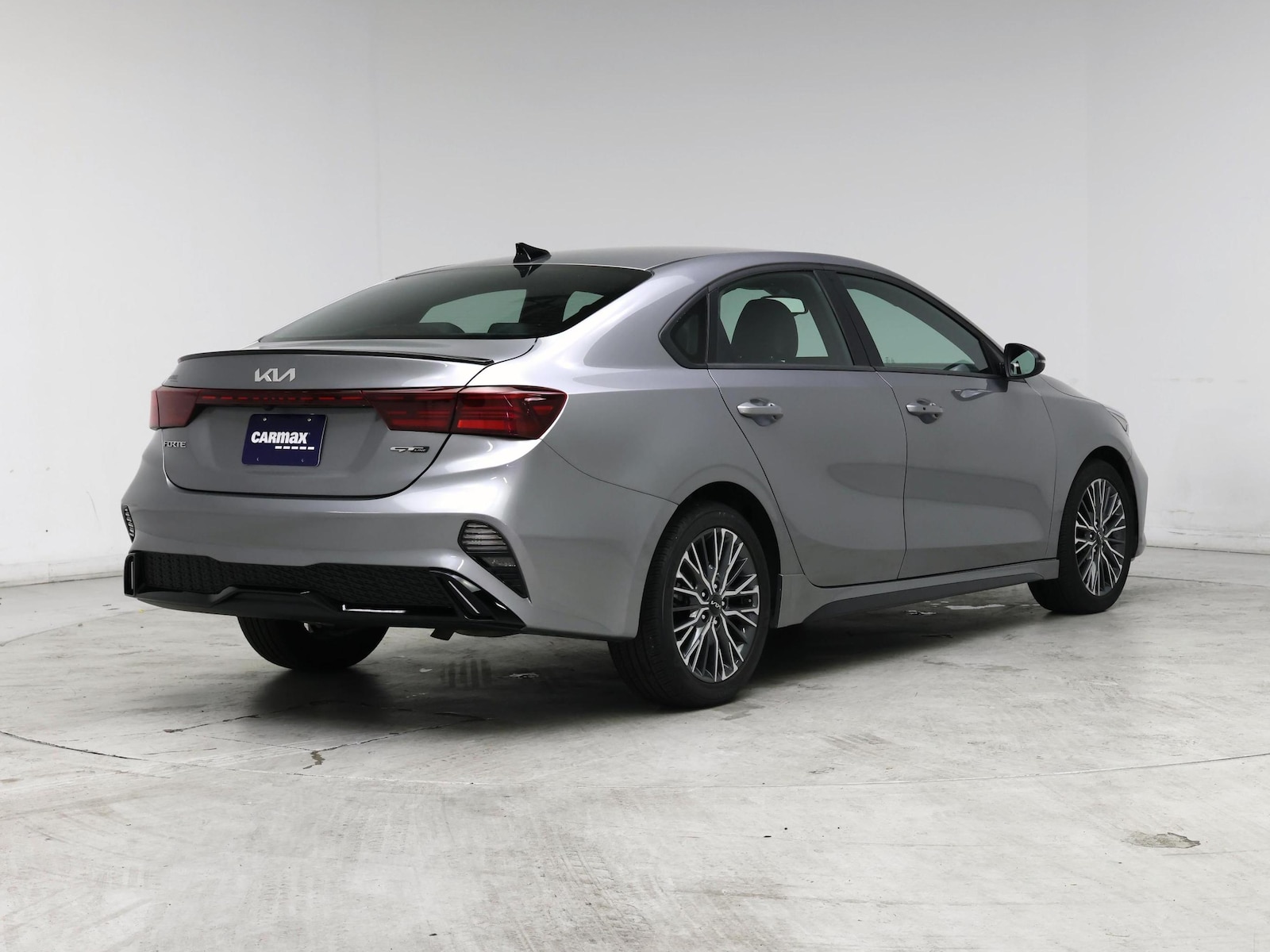 2024 Kia Forte GT-Line - Photo 9