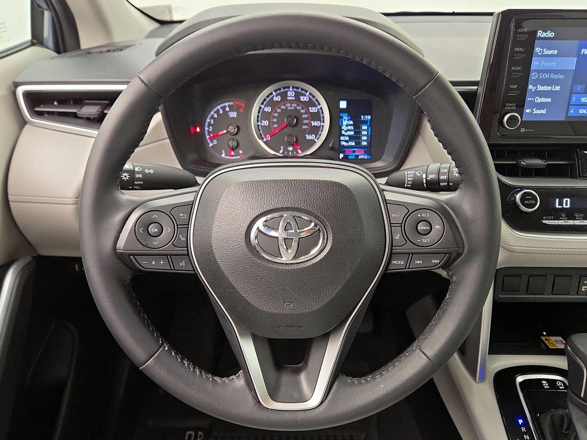Thumbnail: 2022 Toyota Corolla Cross - 10
