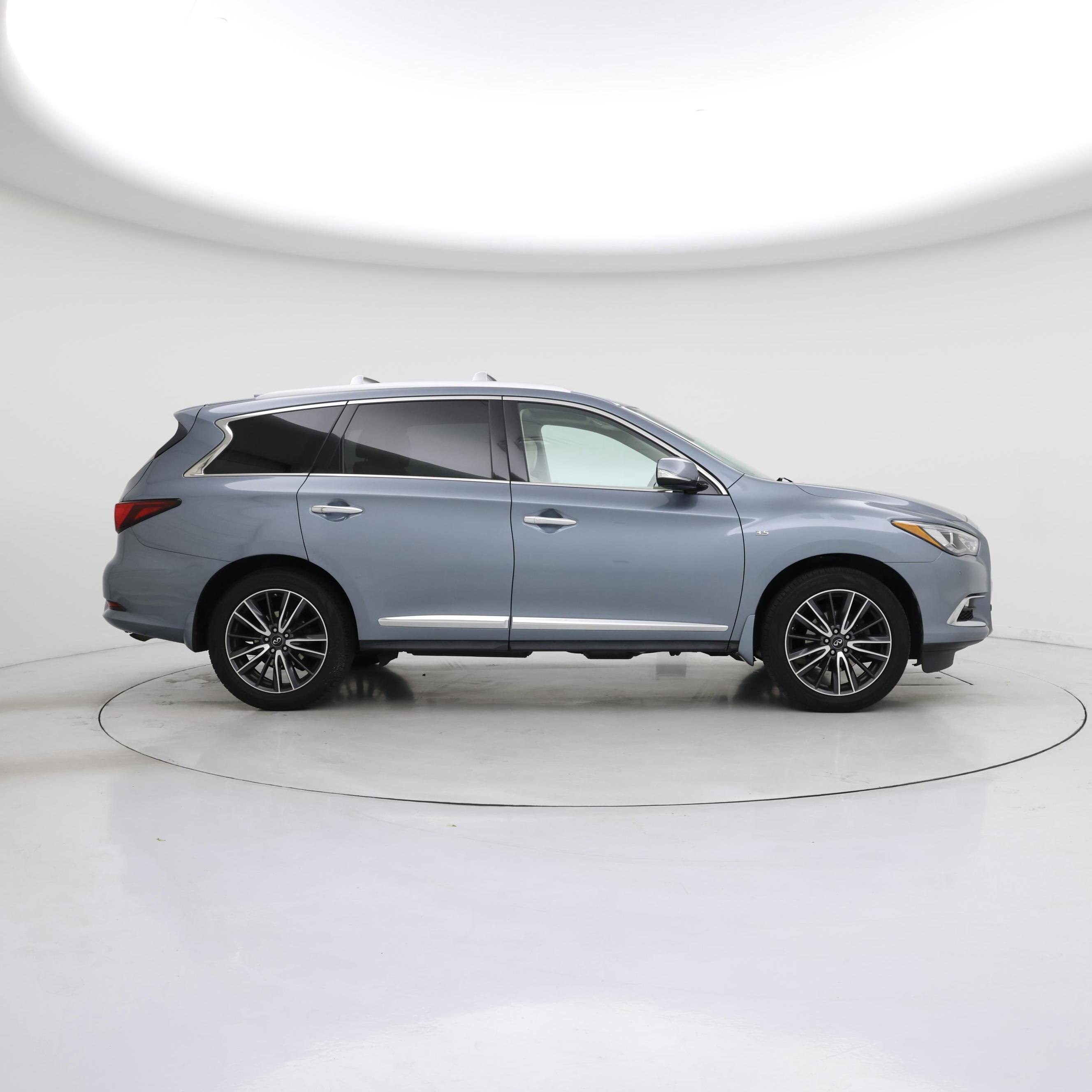 Thumbnail: 2017 INFINITI QX60 - 7
