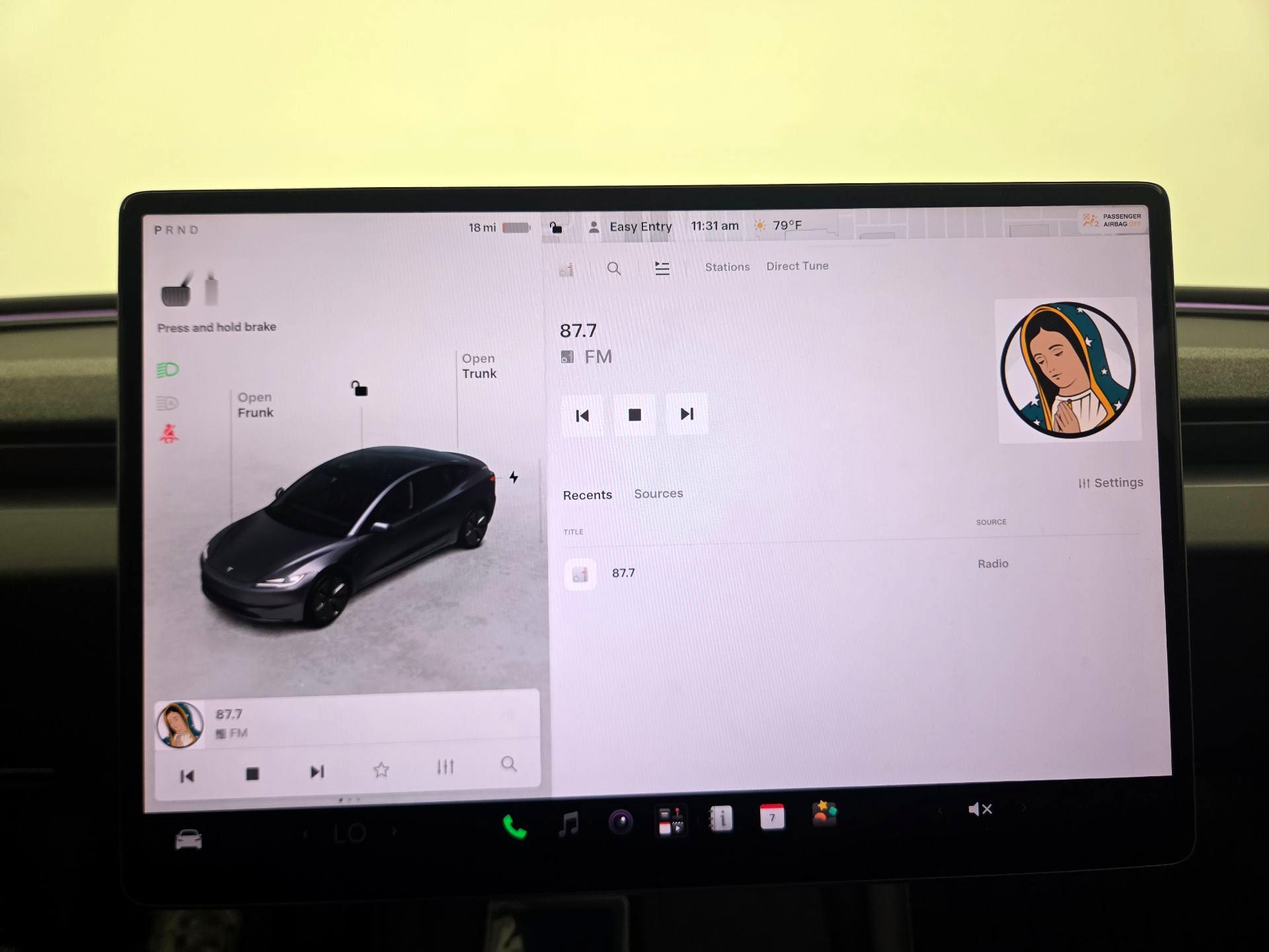 Thumbnail: 2025 Tesla Model 3 - 15