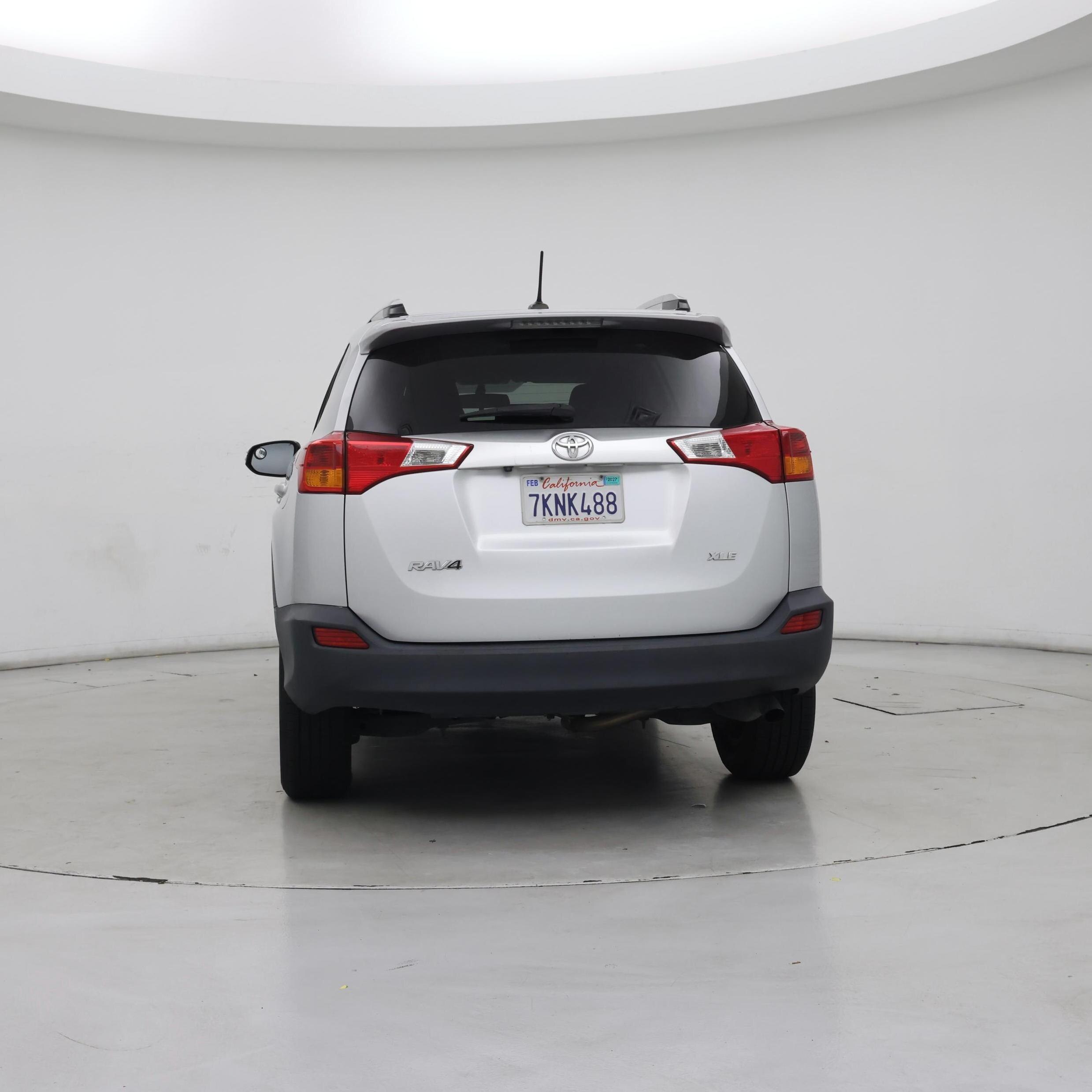 Thumbnail: 2015 Toyota RAV4 - 6