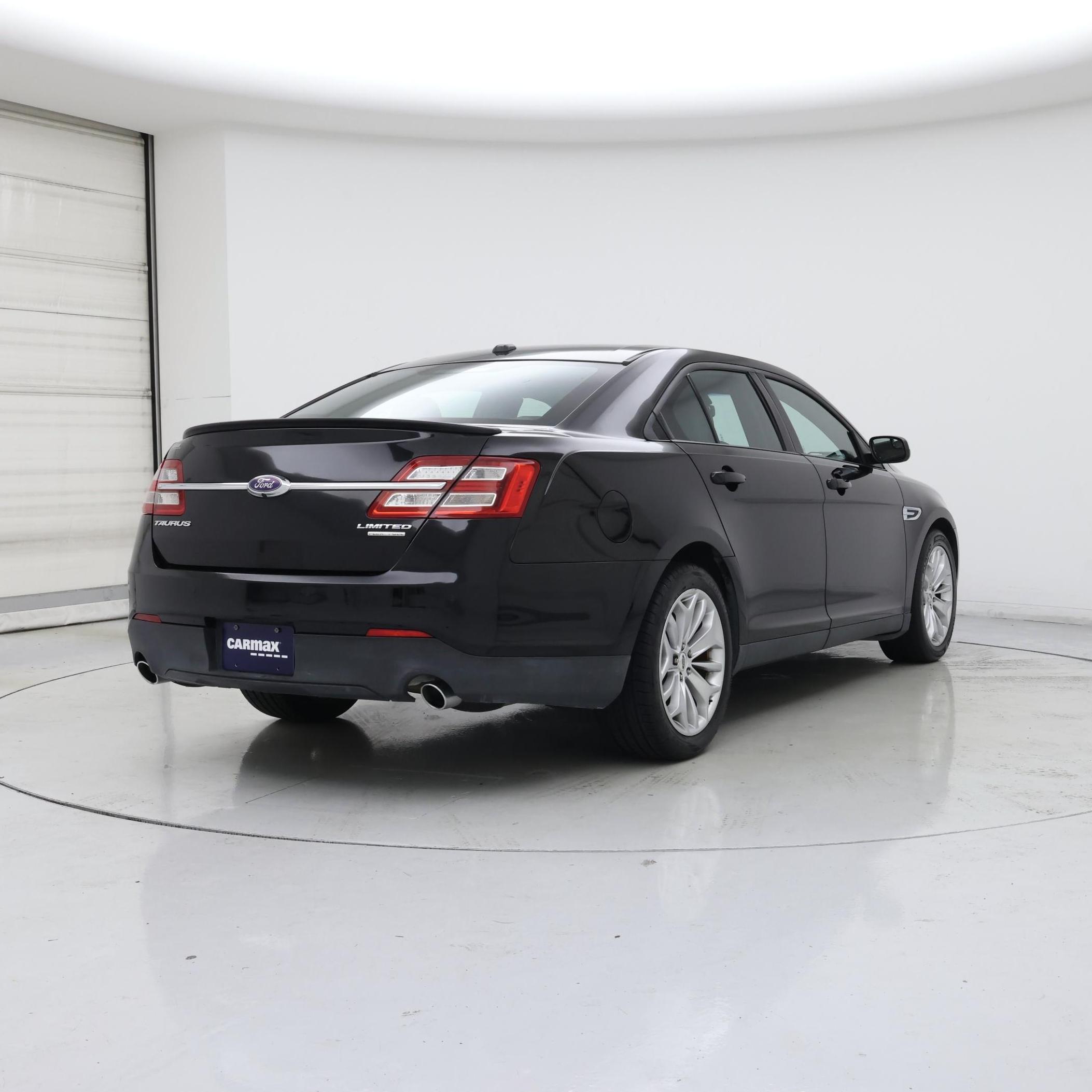 Thumbnail: 2016 Ford Taurus - 8