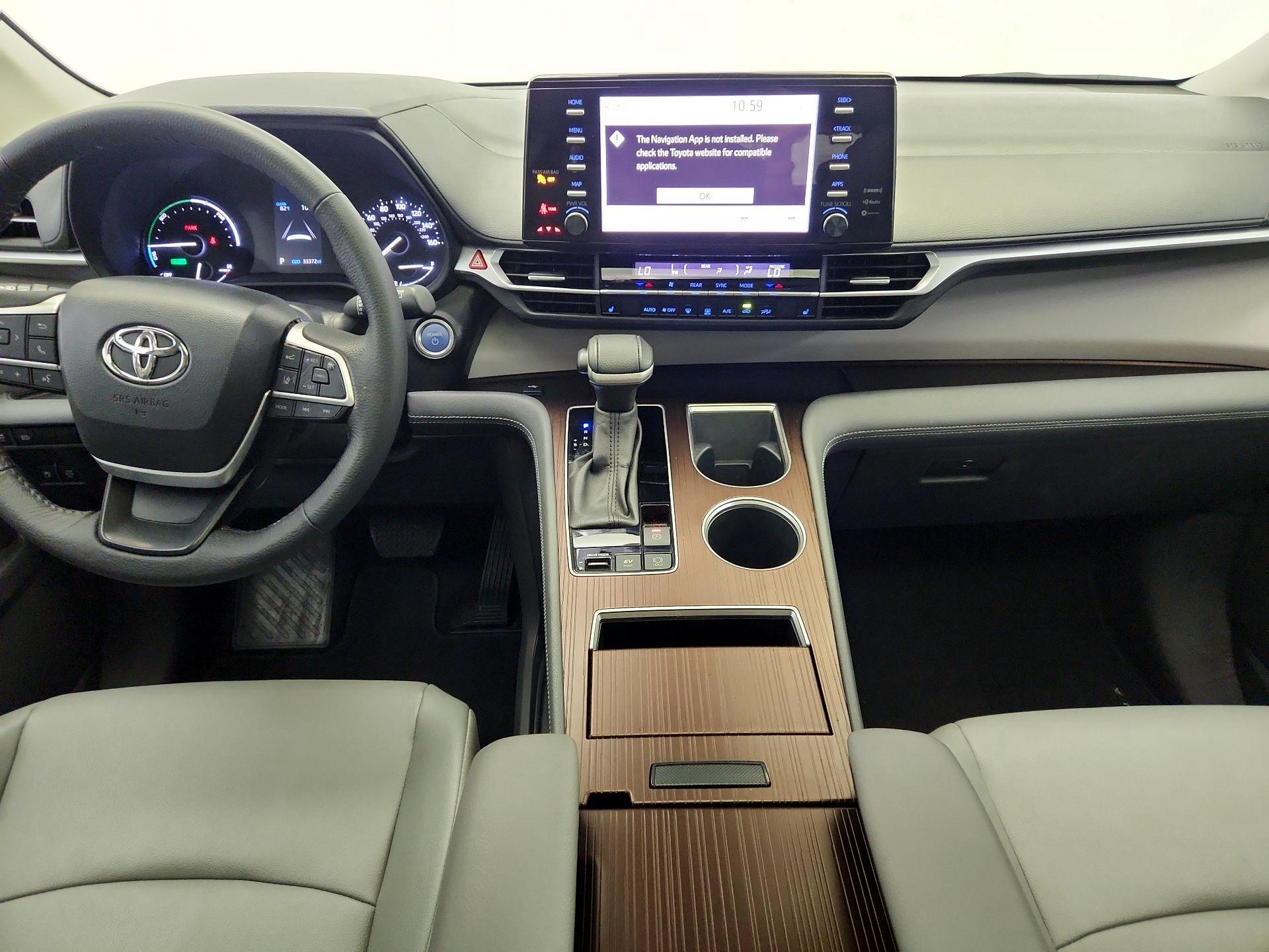 Thumbnail: 2023 Toyota Sienna - 9