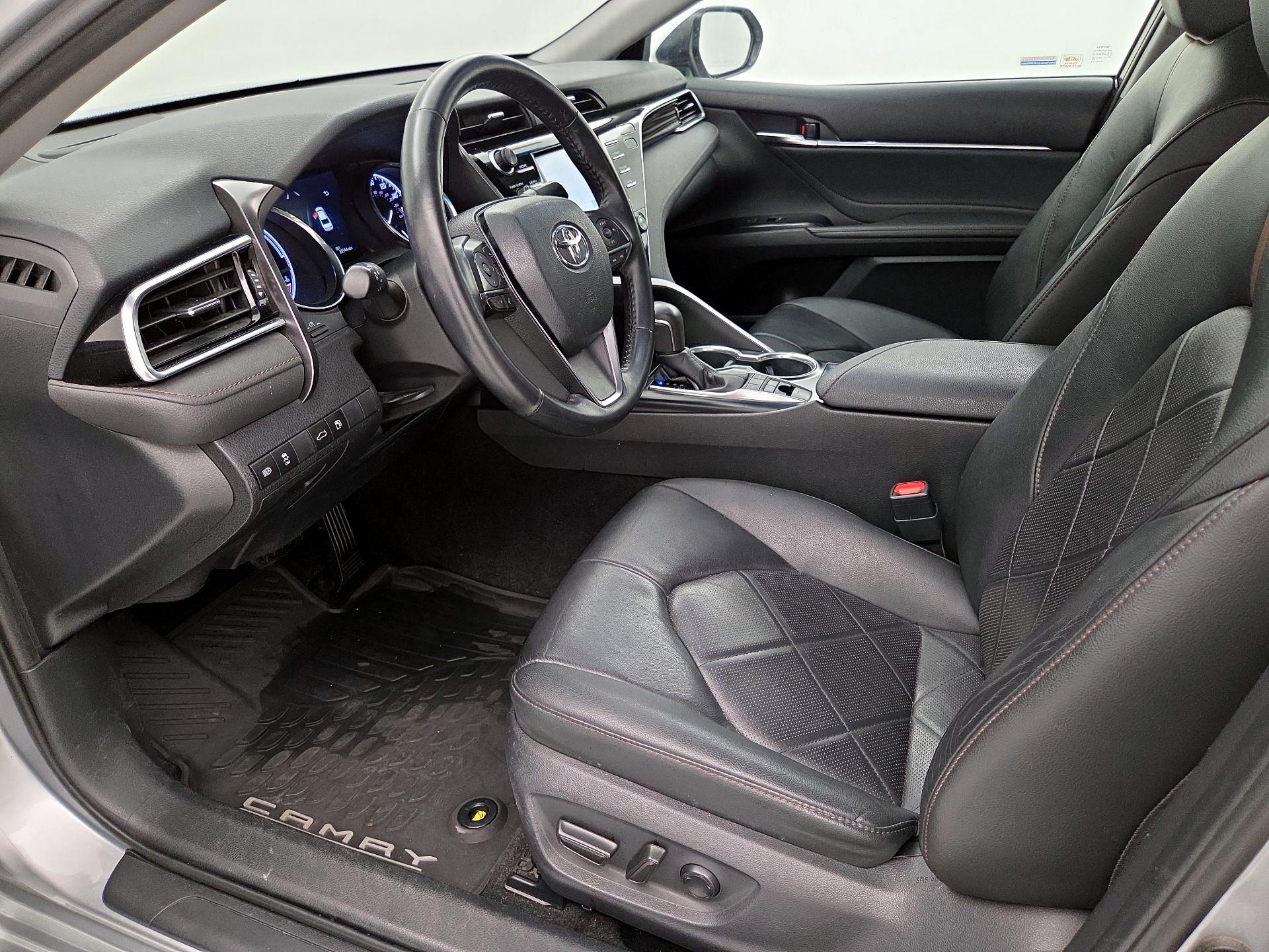 Thumbnail: 2018 Toyota Camry - 11