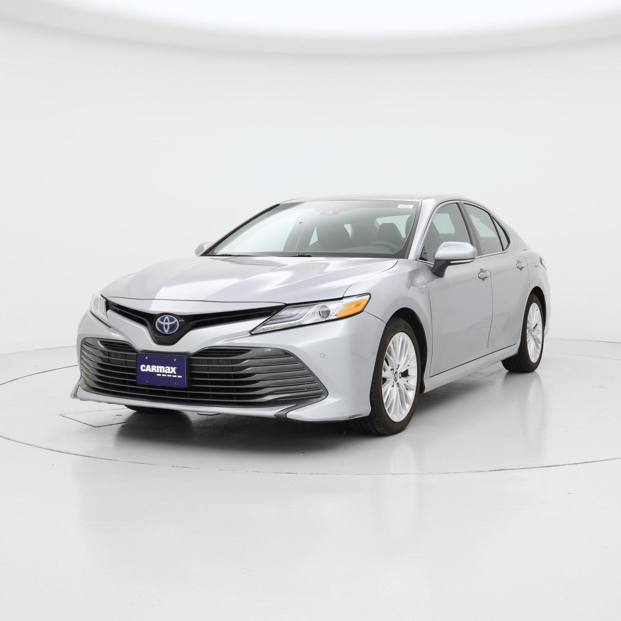 Thumbnail: 2018 Toyota Camry - 4