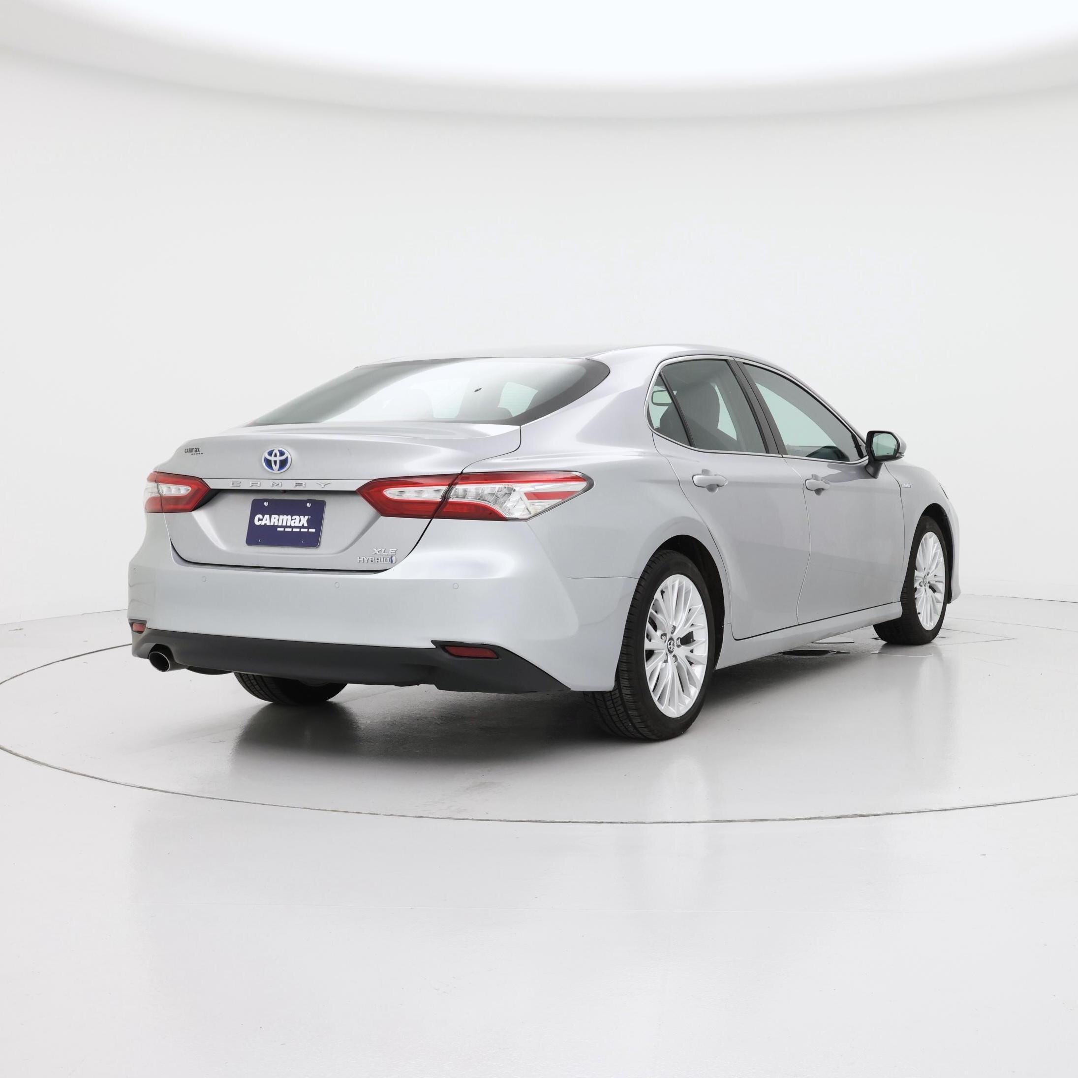 Thumbnail: 2018 Toyota Camry - 8