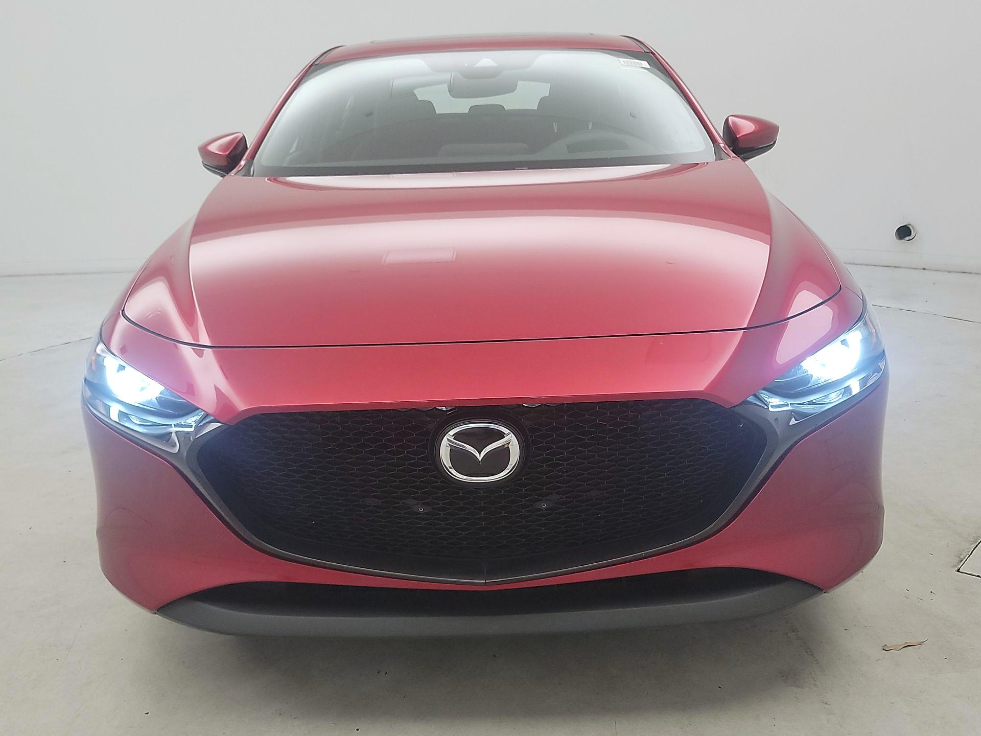 Thumbnail: 2021 Mazda Mazda3 - 2