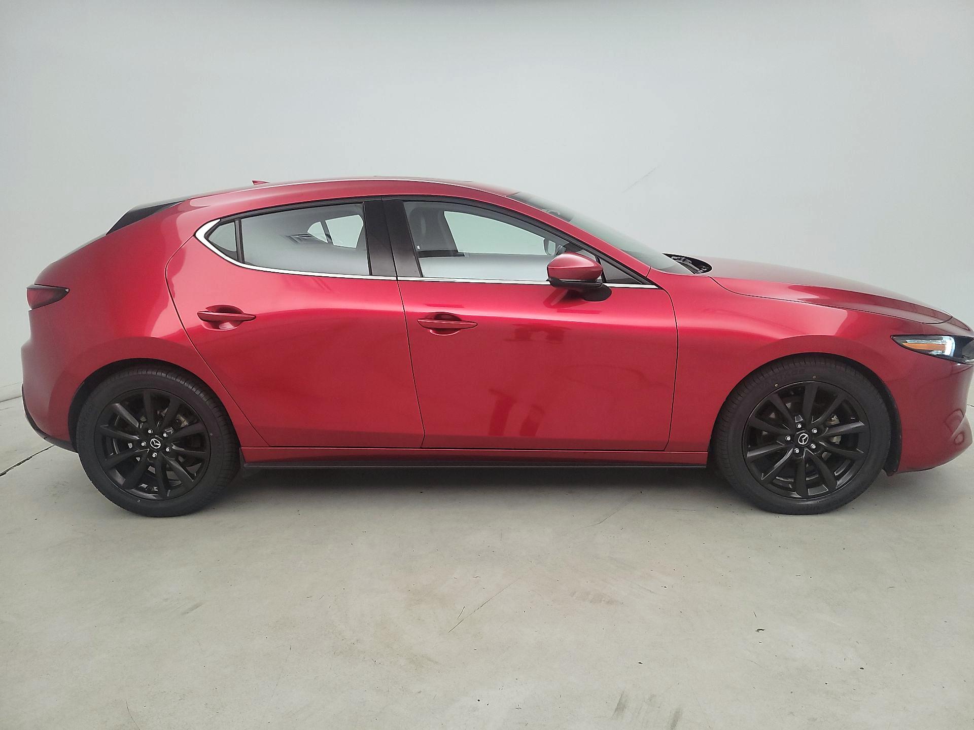 Thumbnail: 2021 Mazda Mazda3 - 4