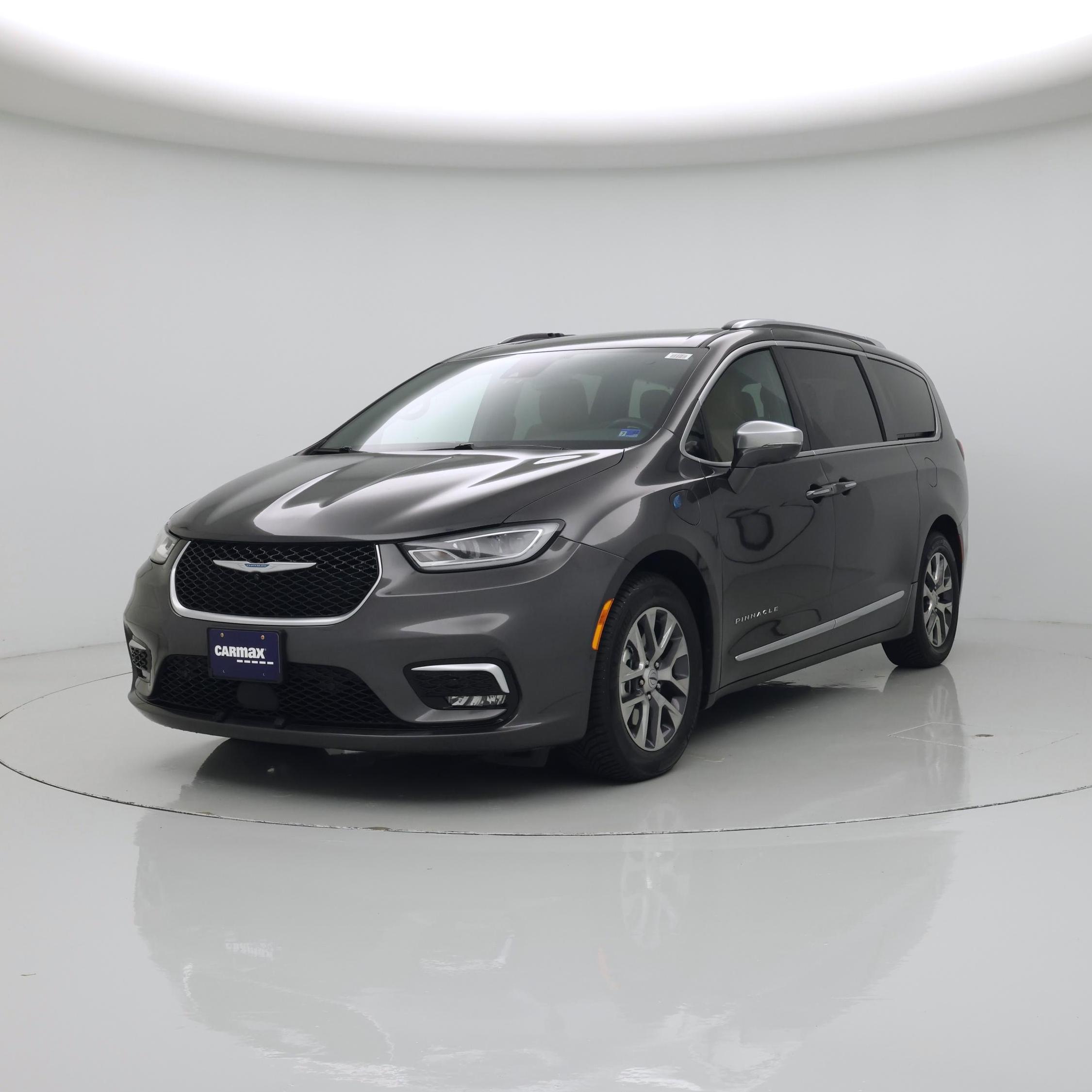 Thumbnail: 2021 Chrysler Pacifica - 4