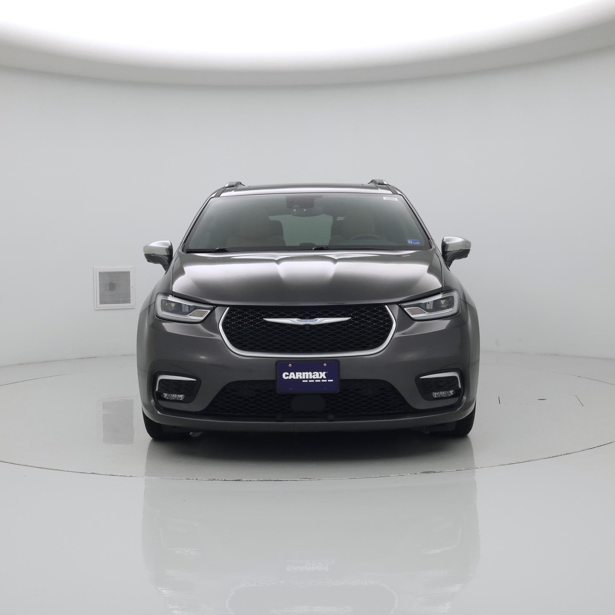 Thumbnail: 2021 Chrysler Pacifica - 5