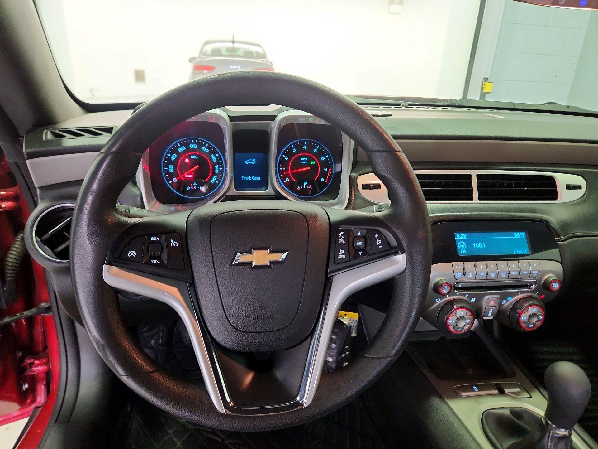 Thumbnail: 2015 Chevrolet Camaro - 10
