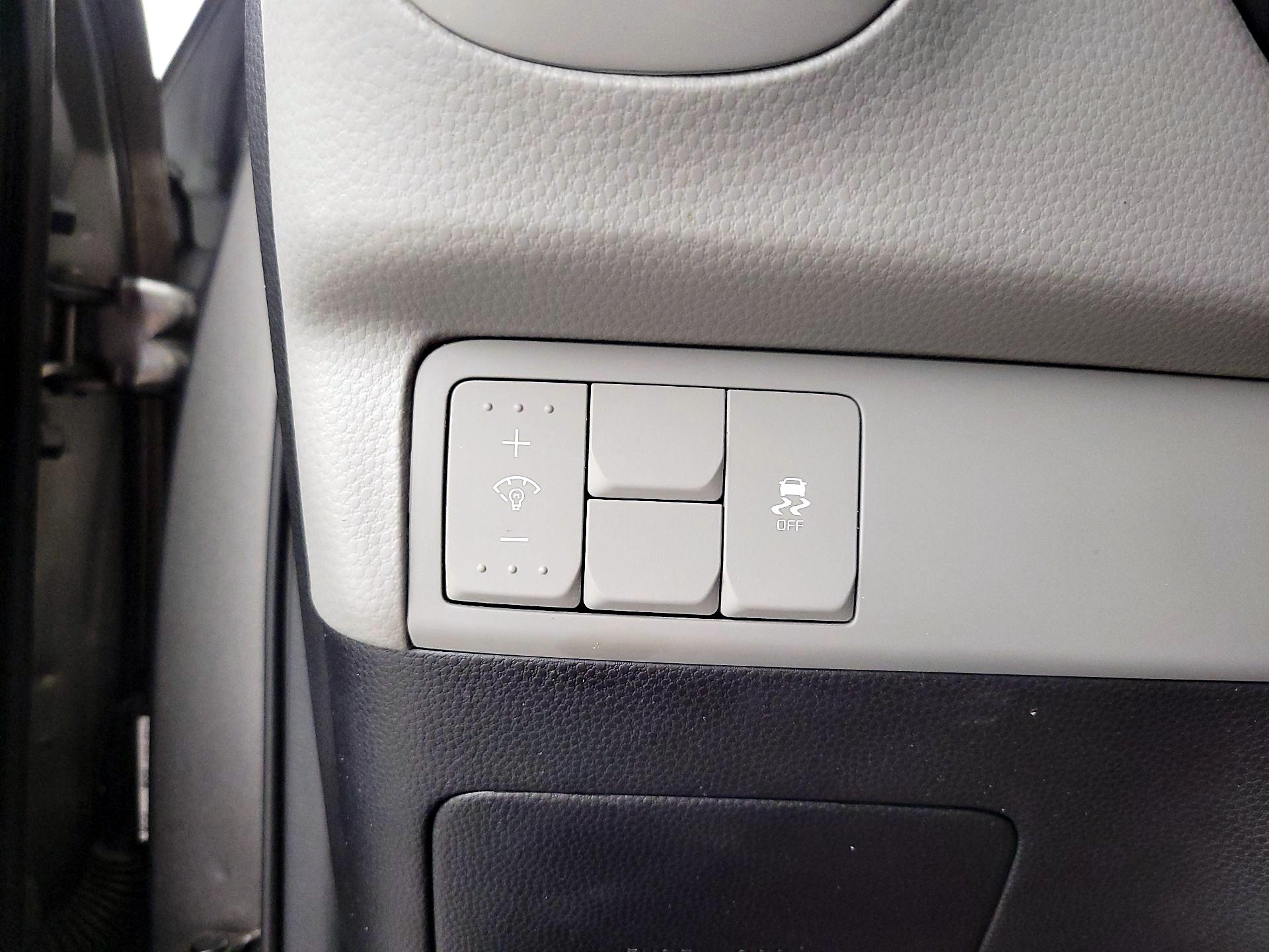 Thumbnail: 2019 Kia Soul - 13