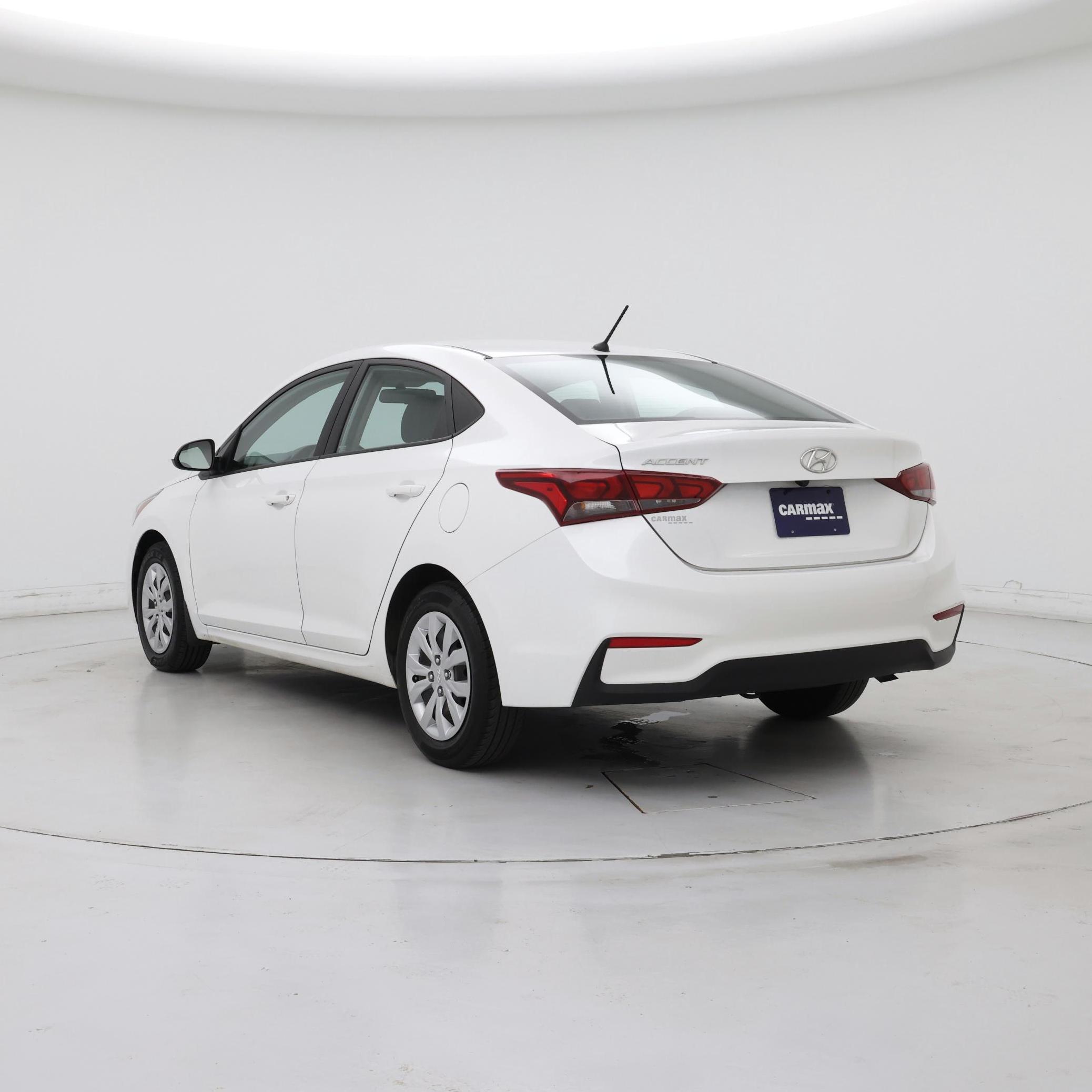 Thumbnail: 2022 Hyundai Accent - 2