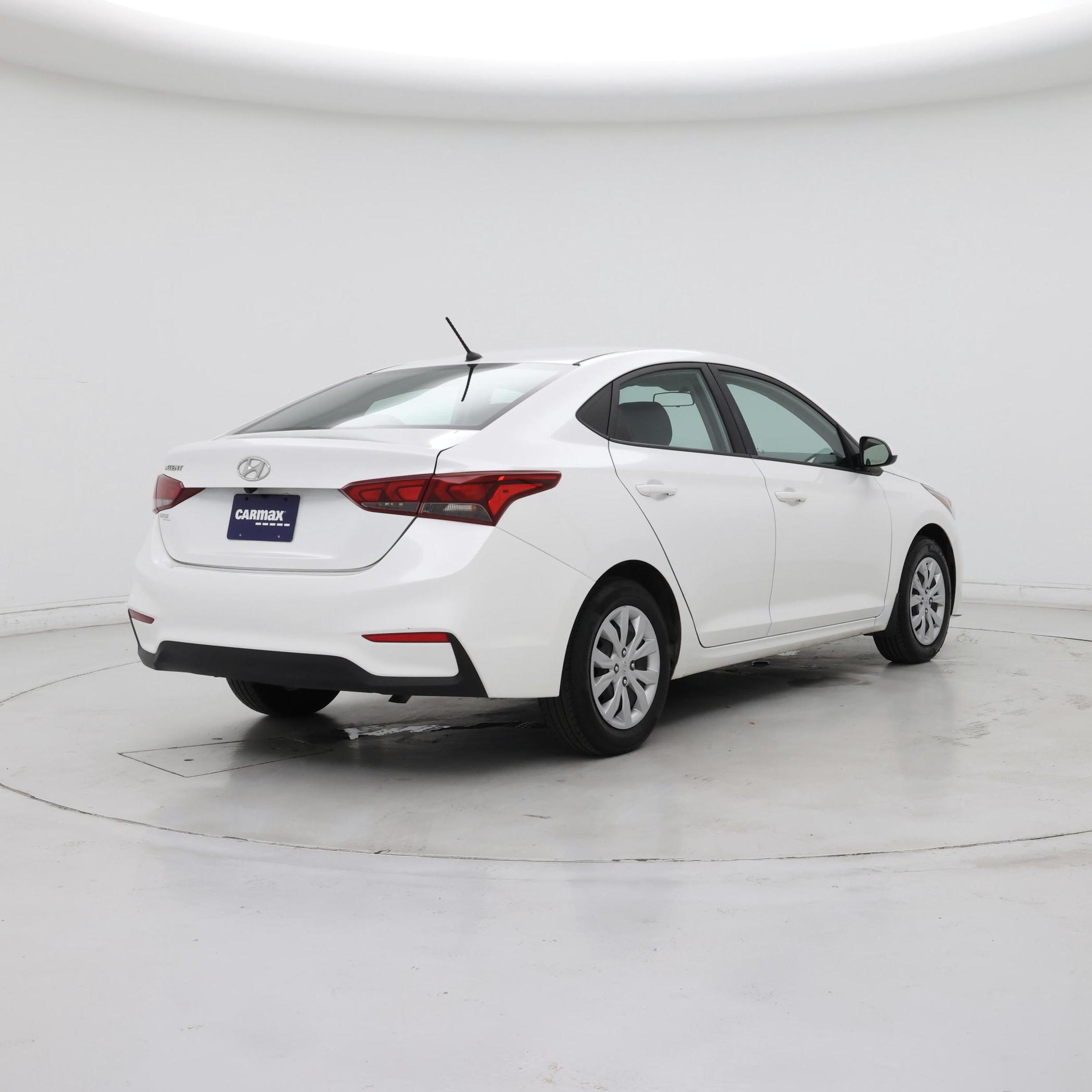 Thumbnail: 2022 Hyundai Accent - 8
