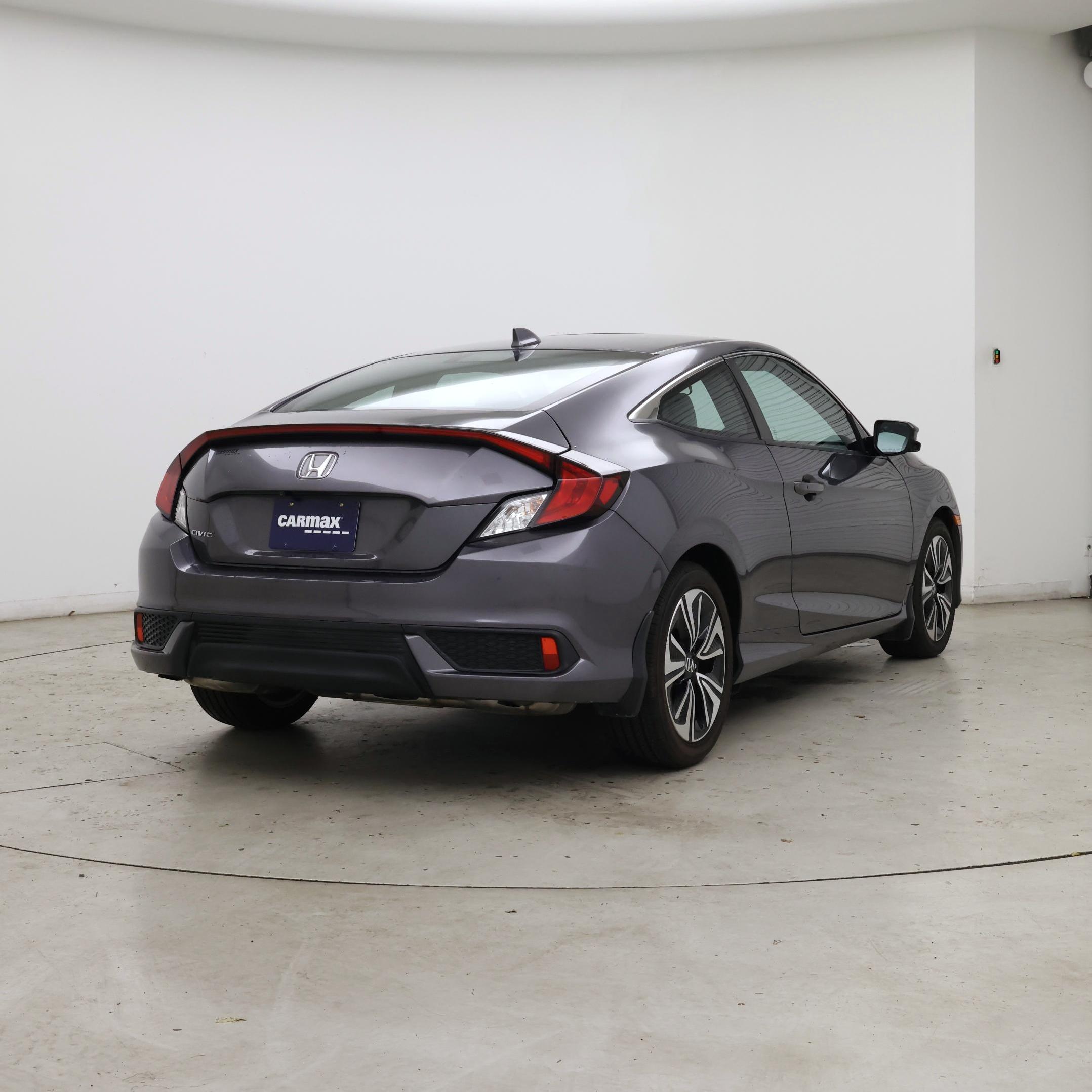 Thumbnail: 2016 Honda Civic - 8