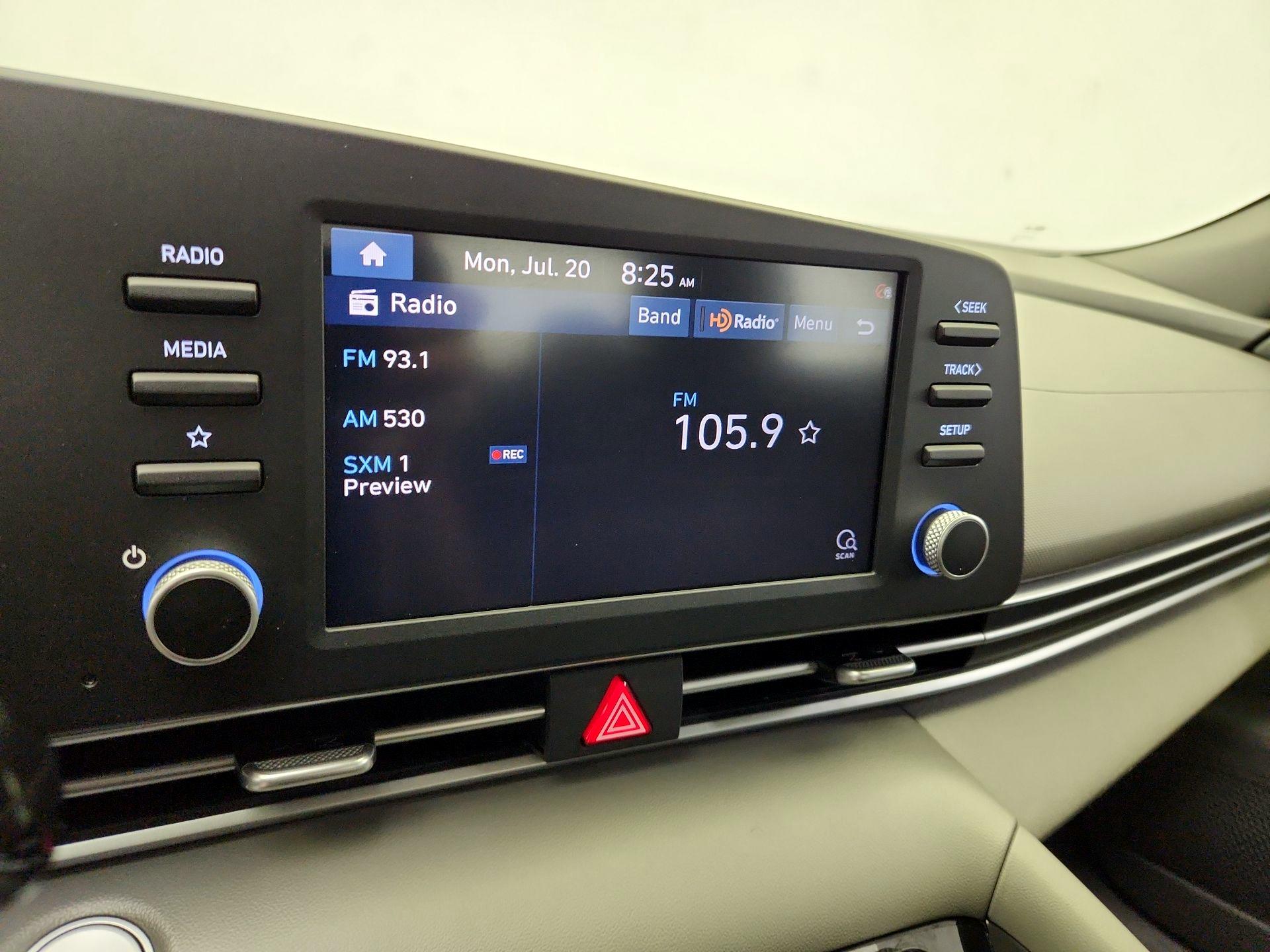 Thumbnail: 2021 Hyundai Elantra - 15
