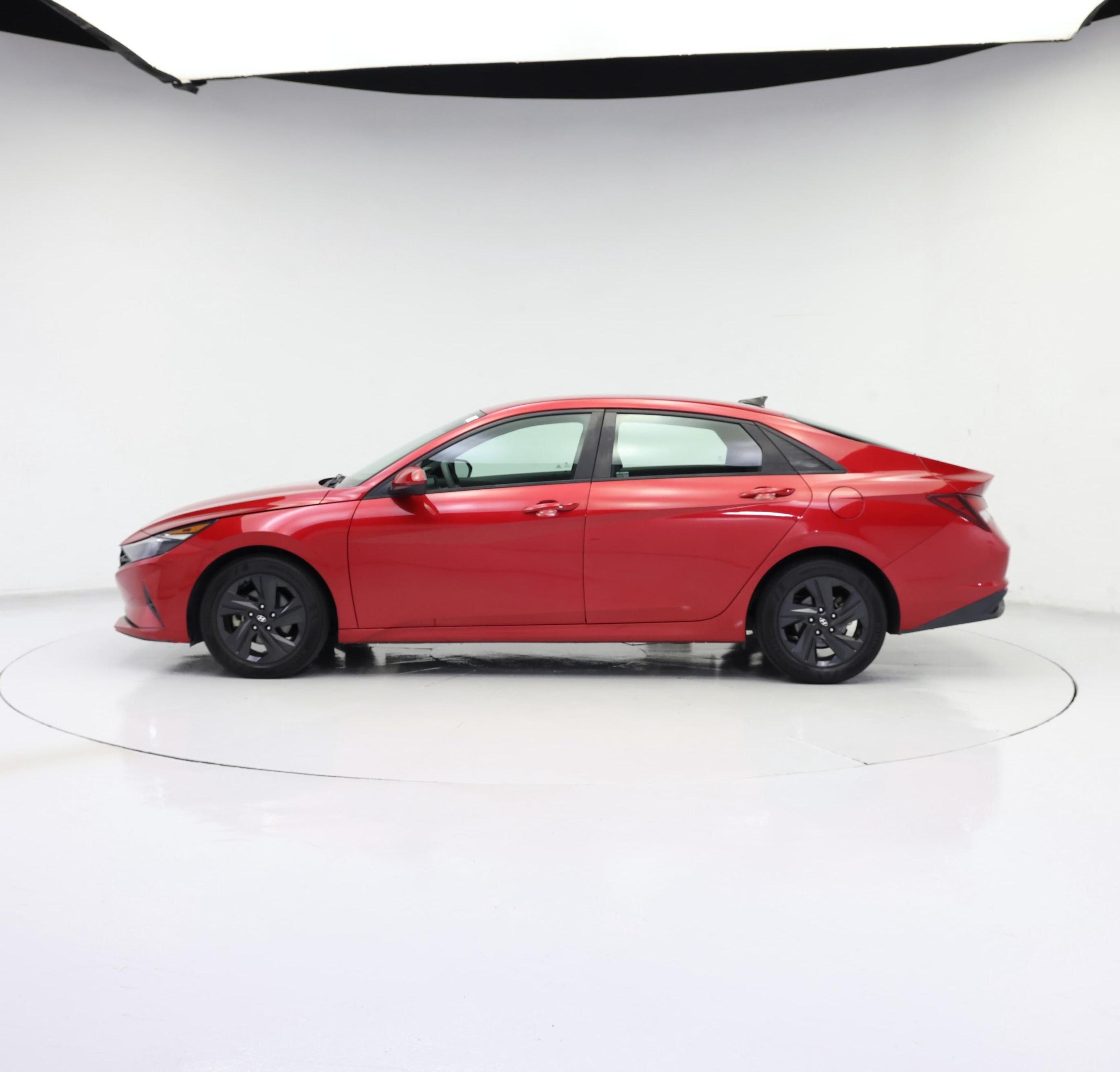 Thumbnail: 2021 Hyundai Elantra - 3