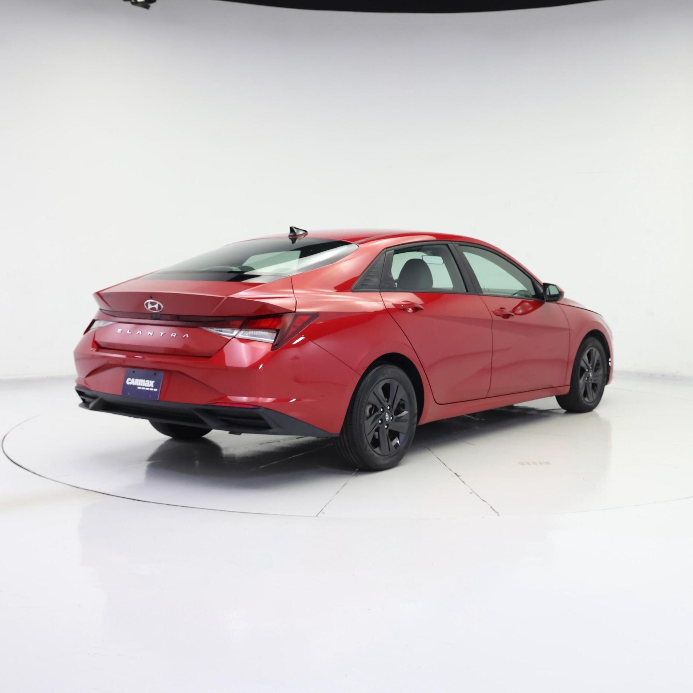 Thumbnail: 2021 Hyundai Elantra - 8