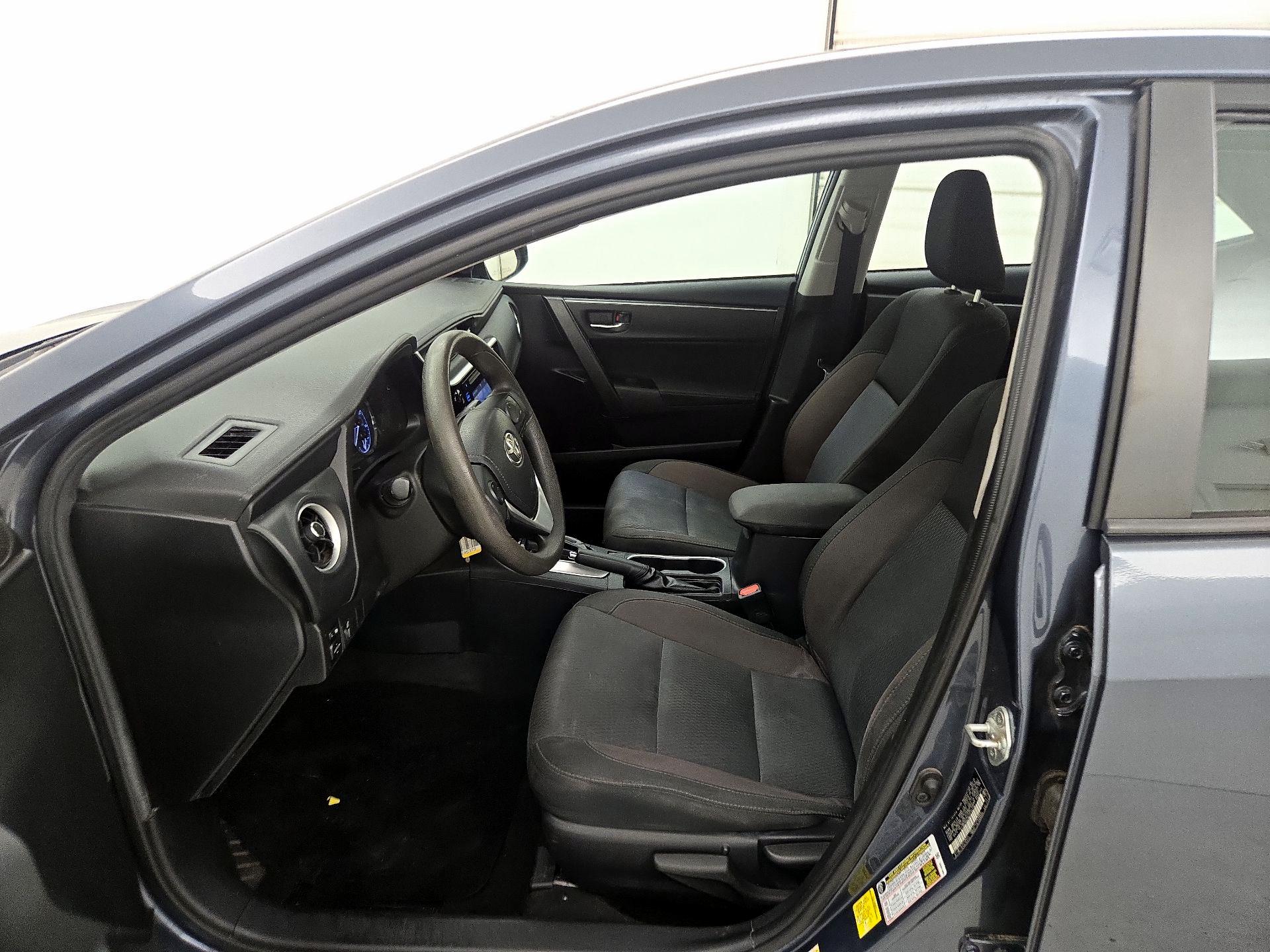 Thumbnail: 2019 Toyota Corolla - 11