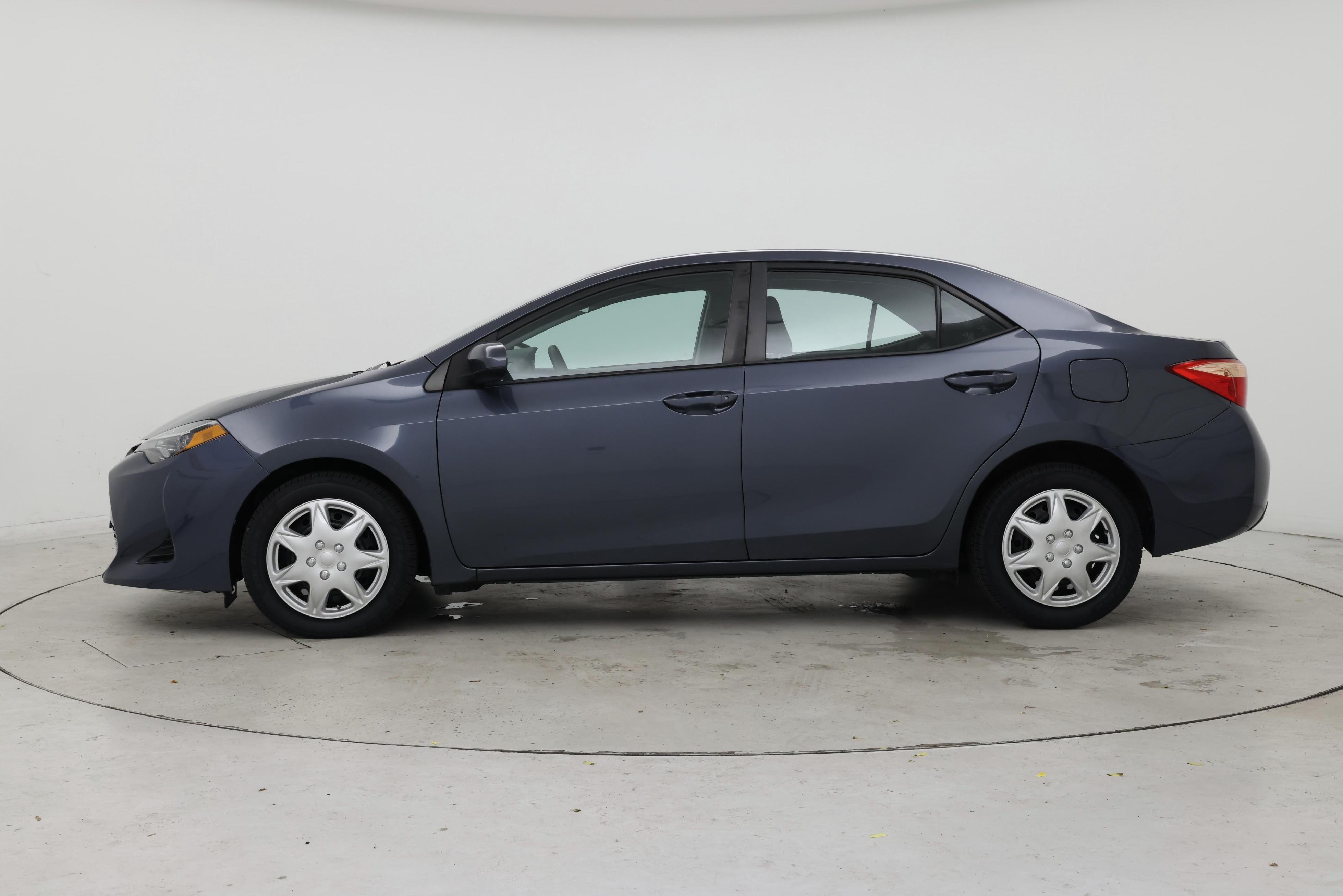 Thumbnail: 2019 Toyota Corolla - 3