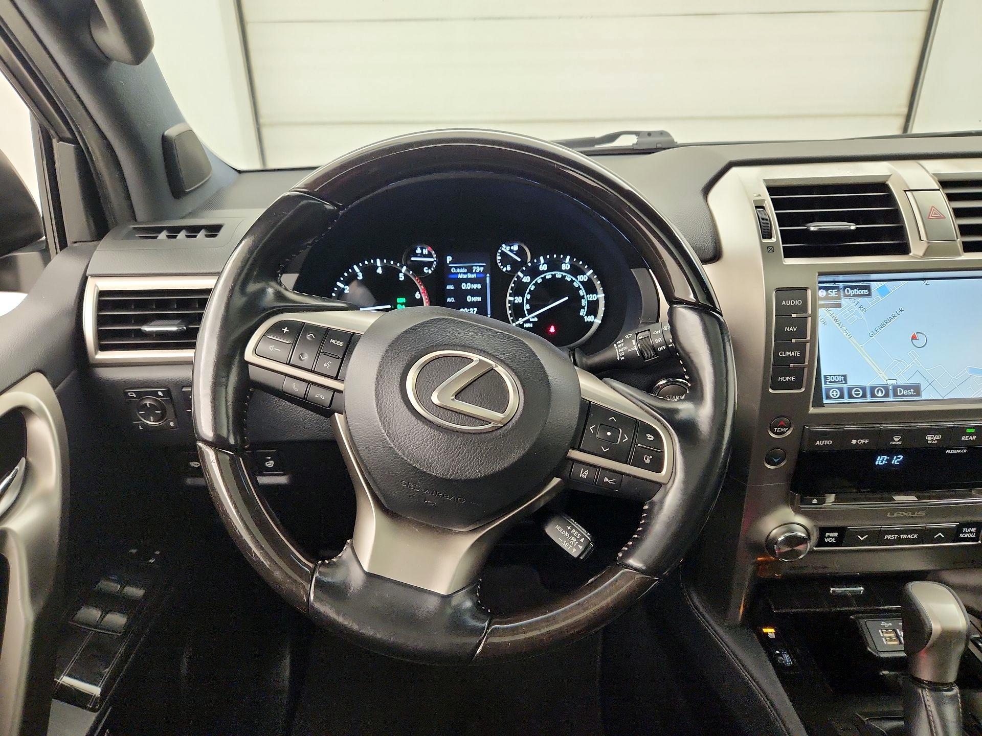 Thumbnail: 2021 Lexus GX - 10