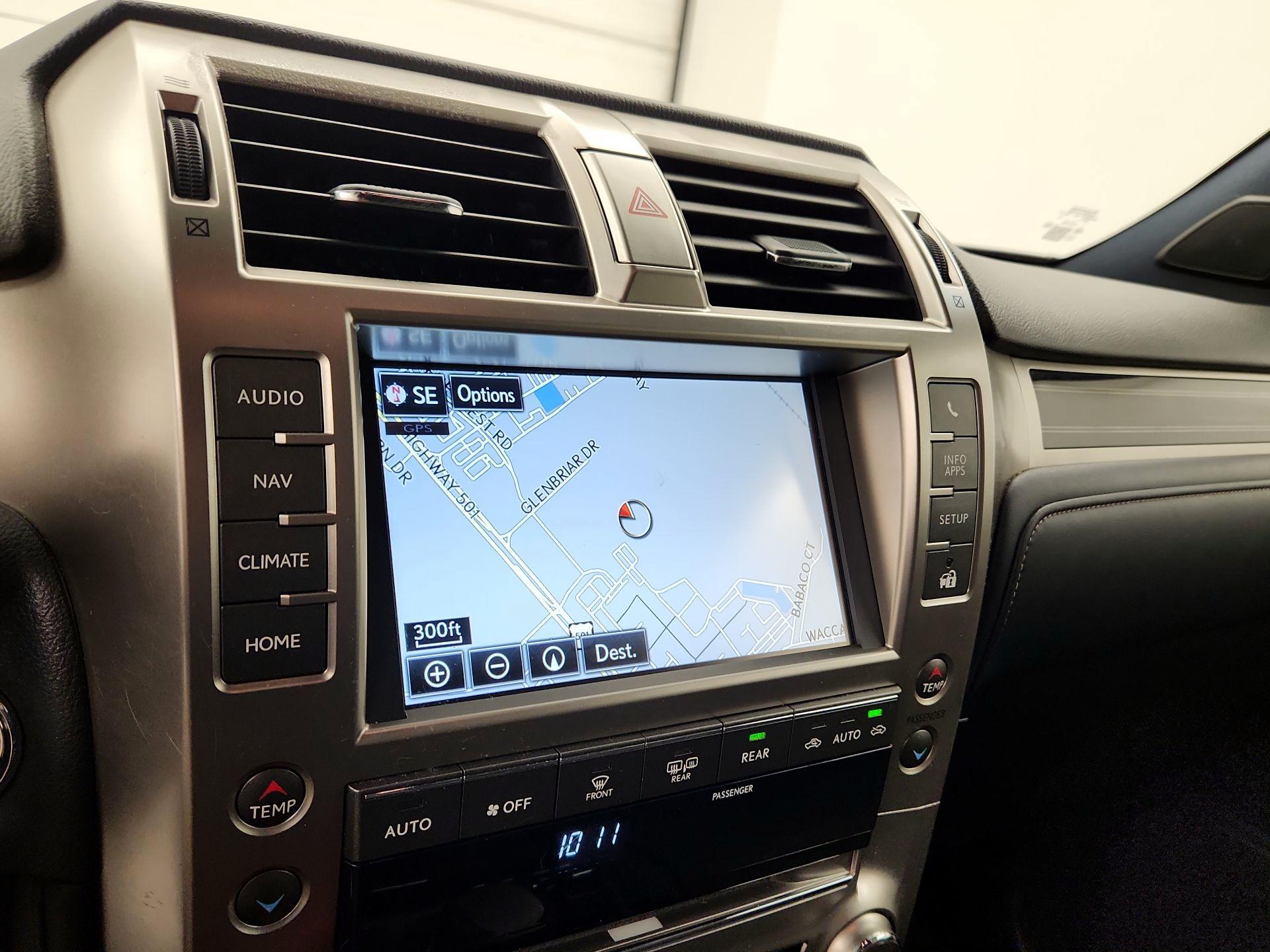 Thumbnail: 2021 Lexus GX - 14