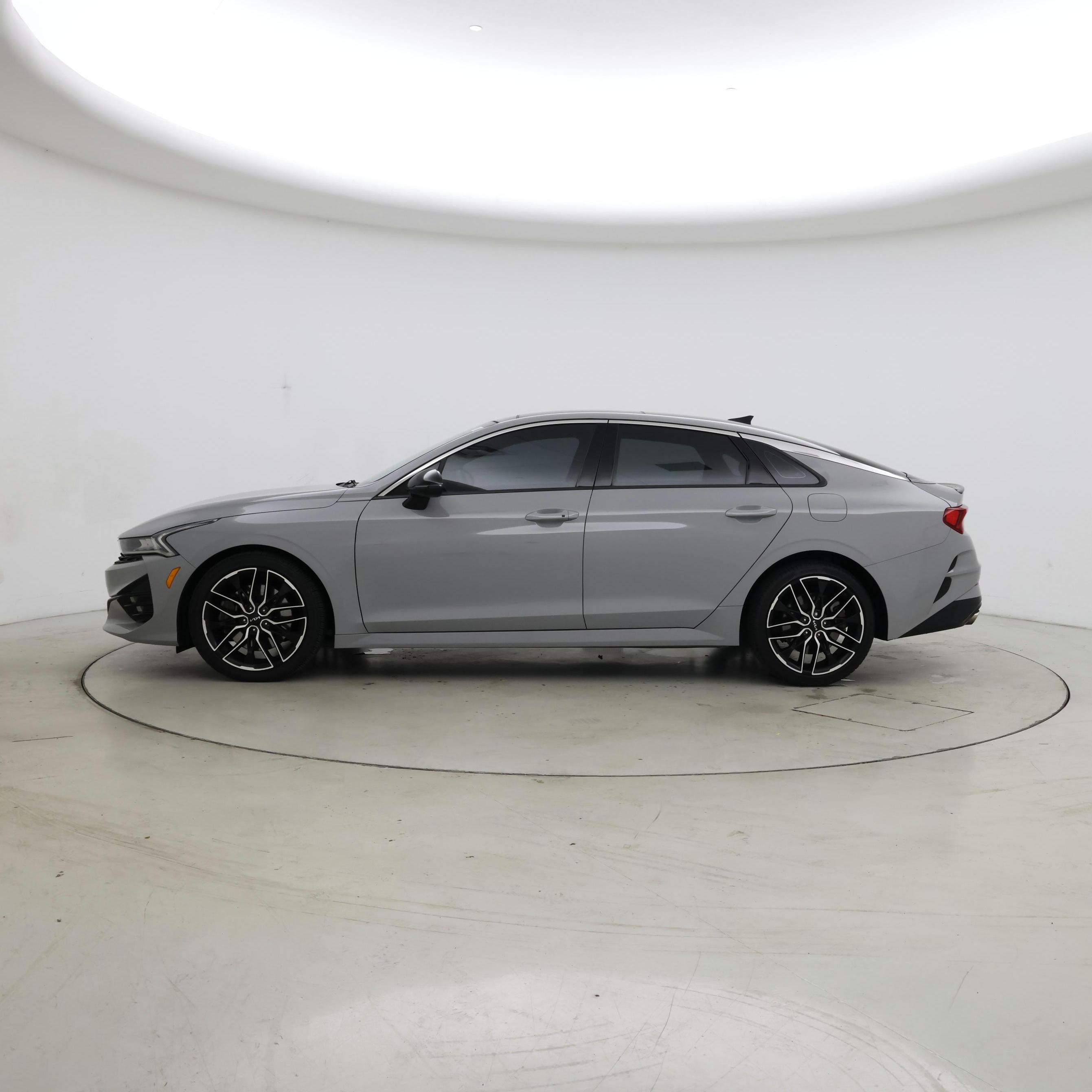 Thumbnail: 2023 Kia K5 - 3
