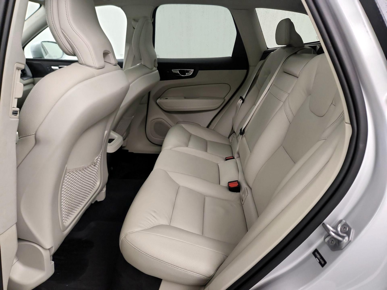 2020 Volvo XC60 Momentum - Photo 21