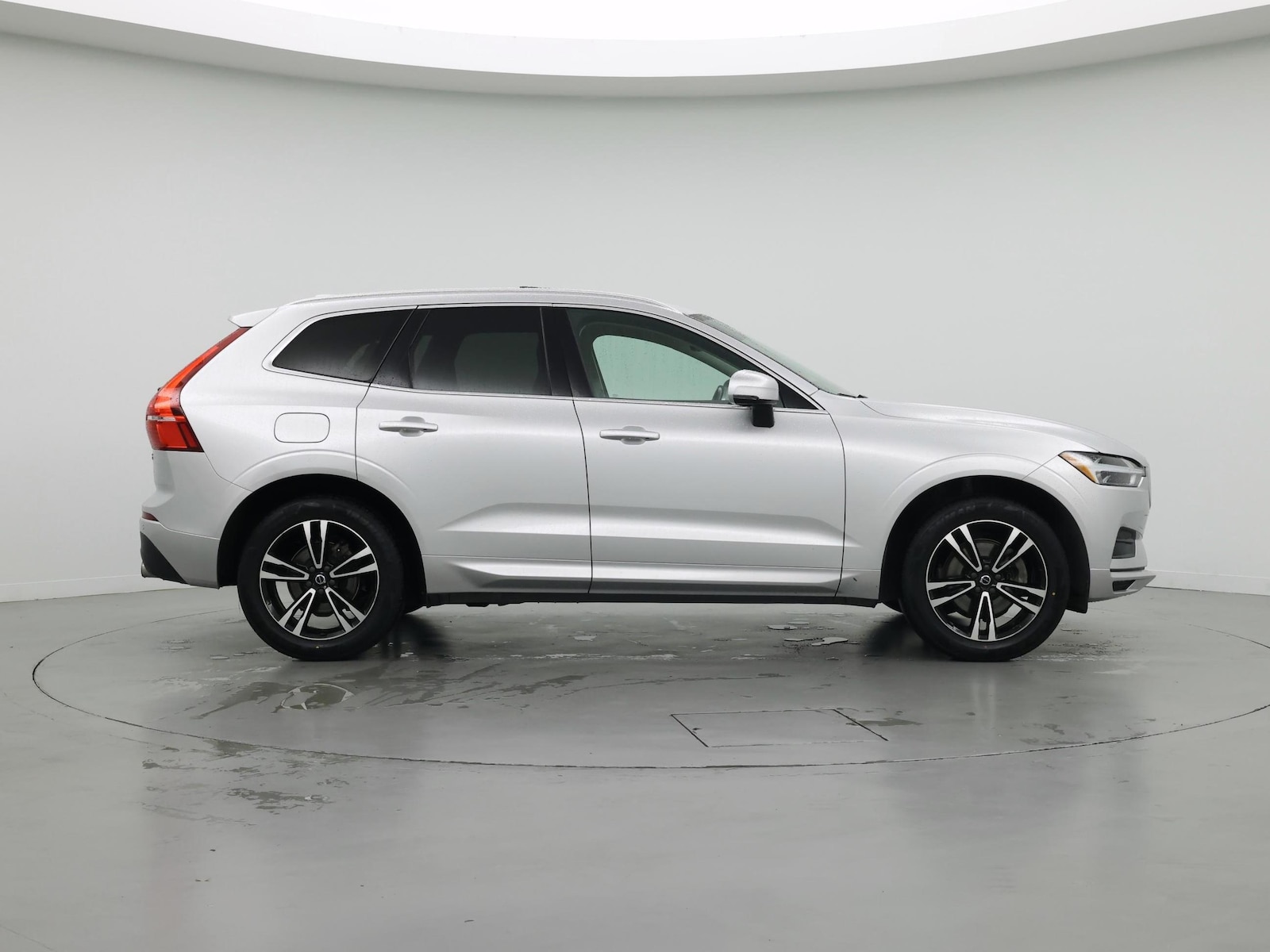 2020 Volvo XC60 Momentum - Photo 8