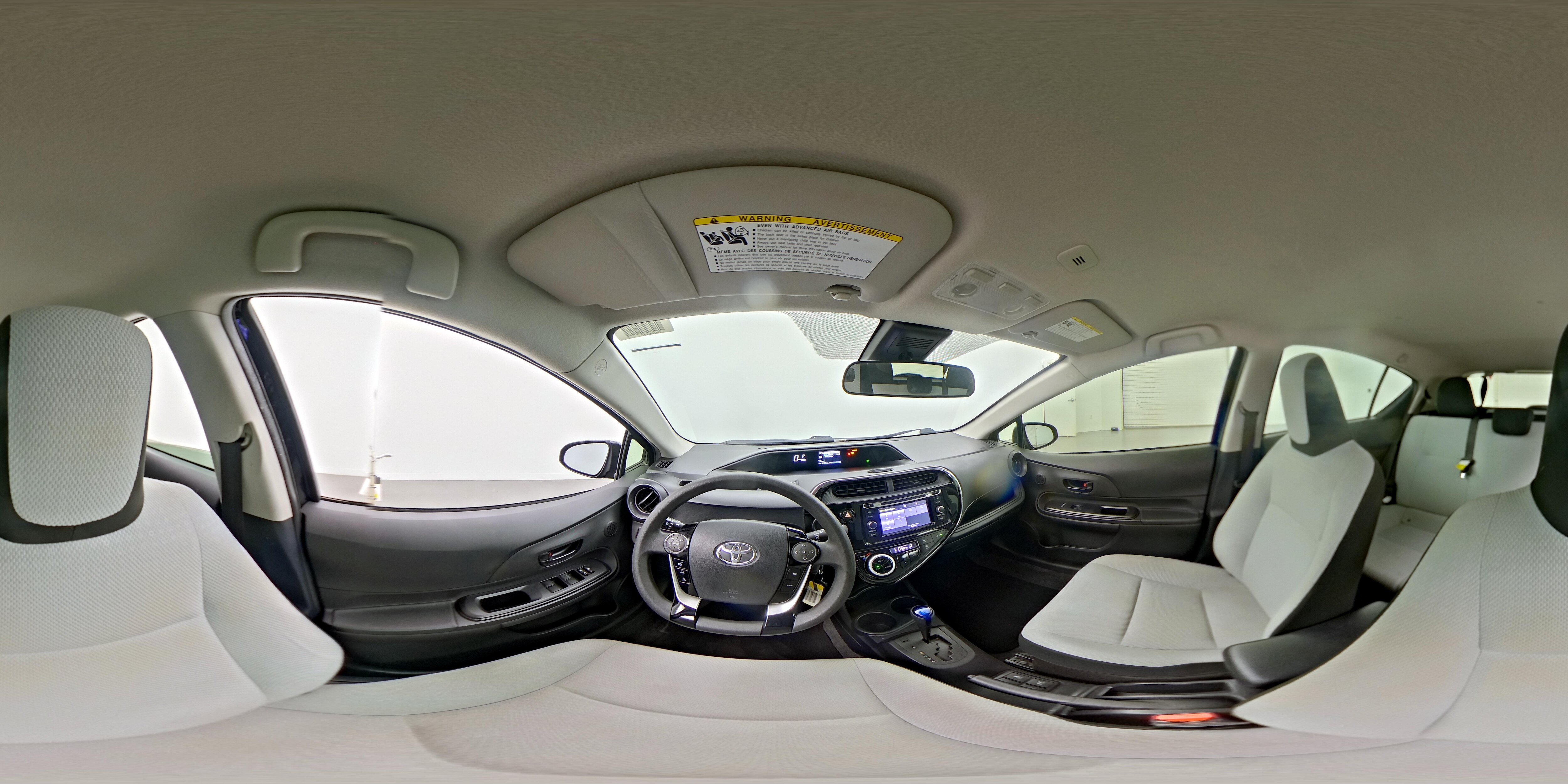 2018 Toyota Prius c One - Photo 25