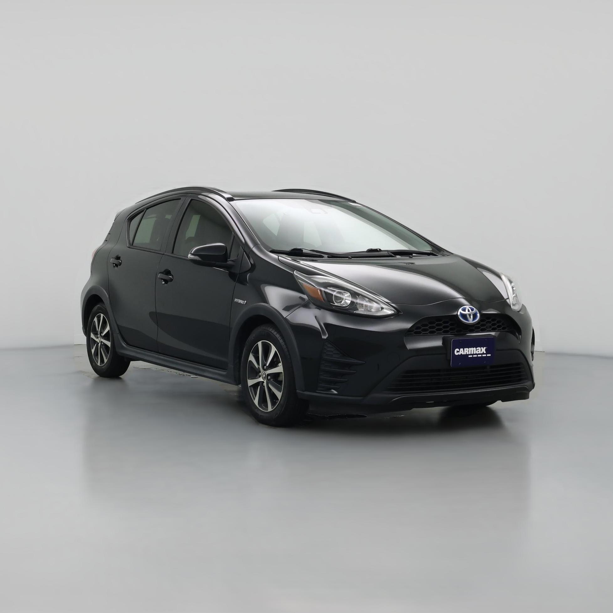 Thumbnail: 2018 Toyota Prius c - 1
