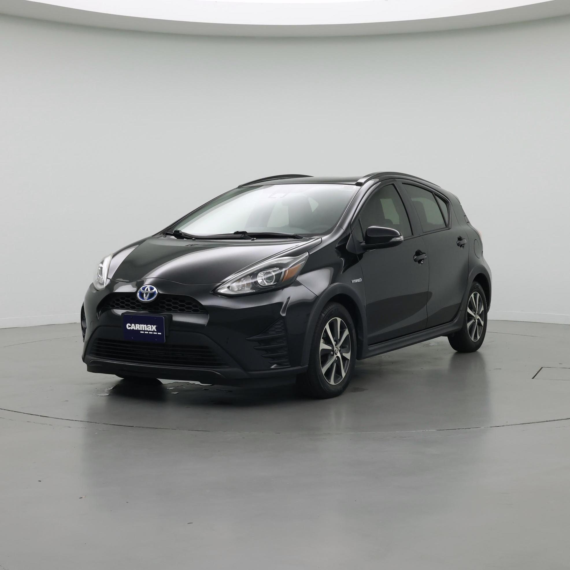 Thumbnail: 2018 Toyota Prius c - 4