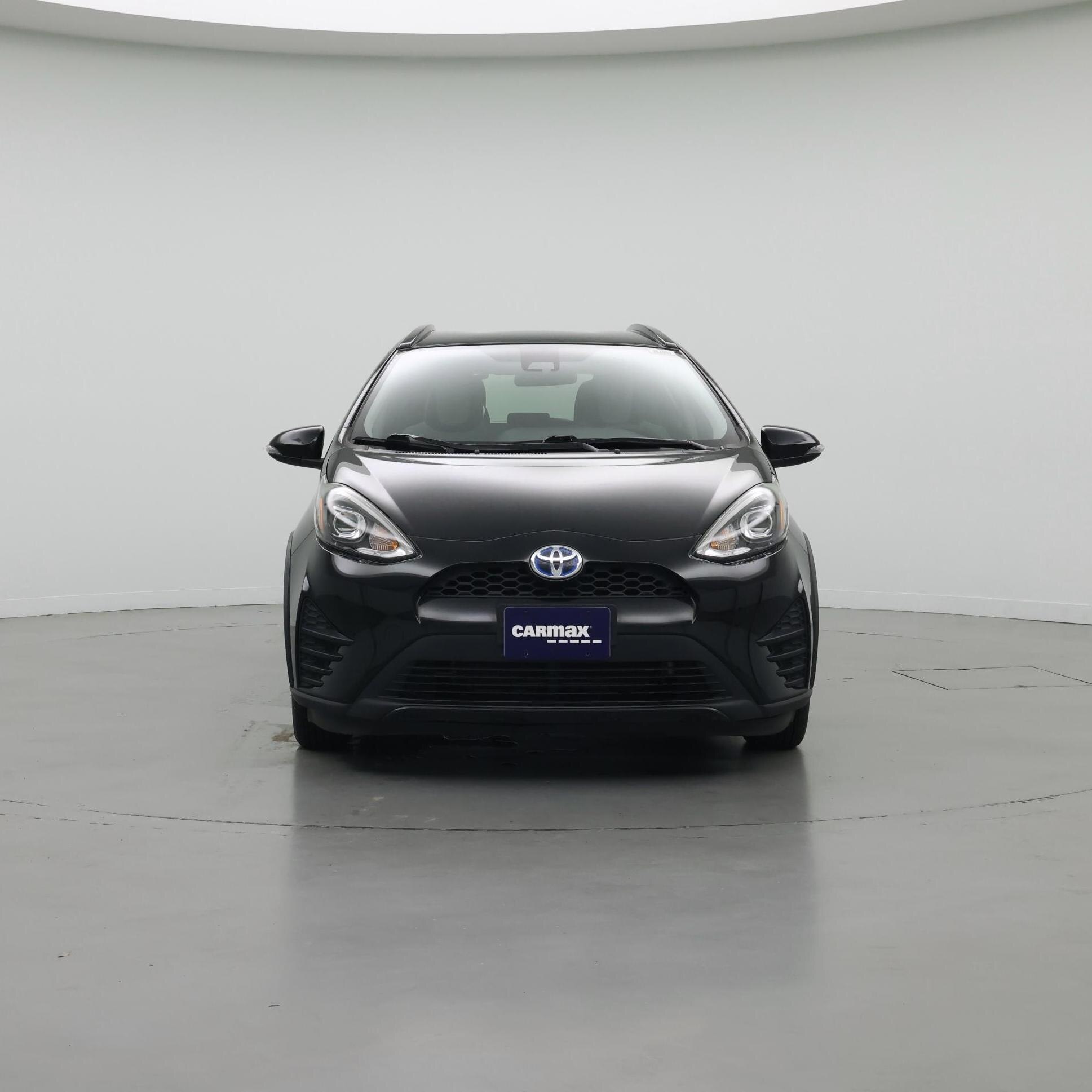 Thumbnail: 2018 Toyota Prius c - 5
