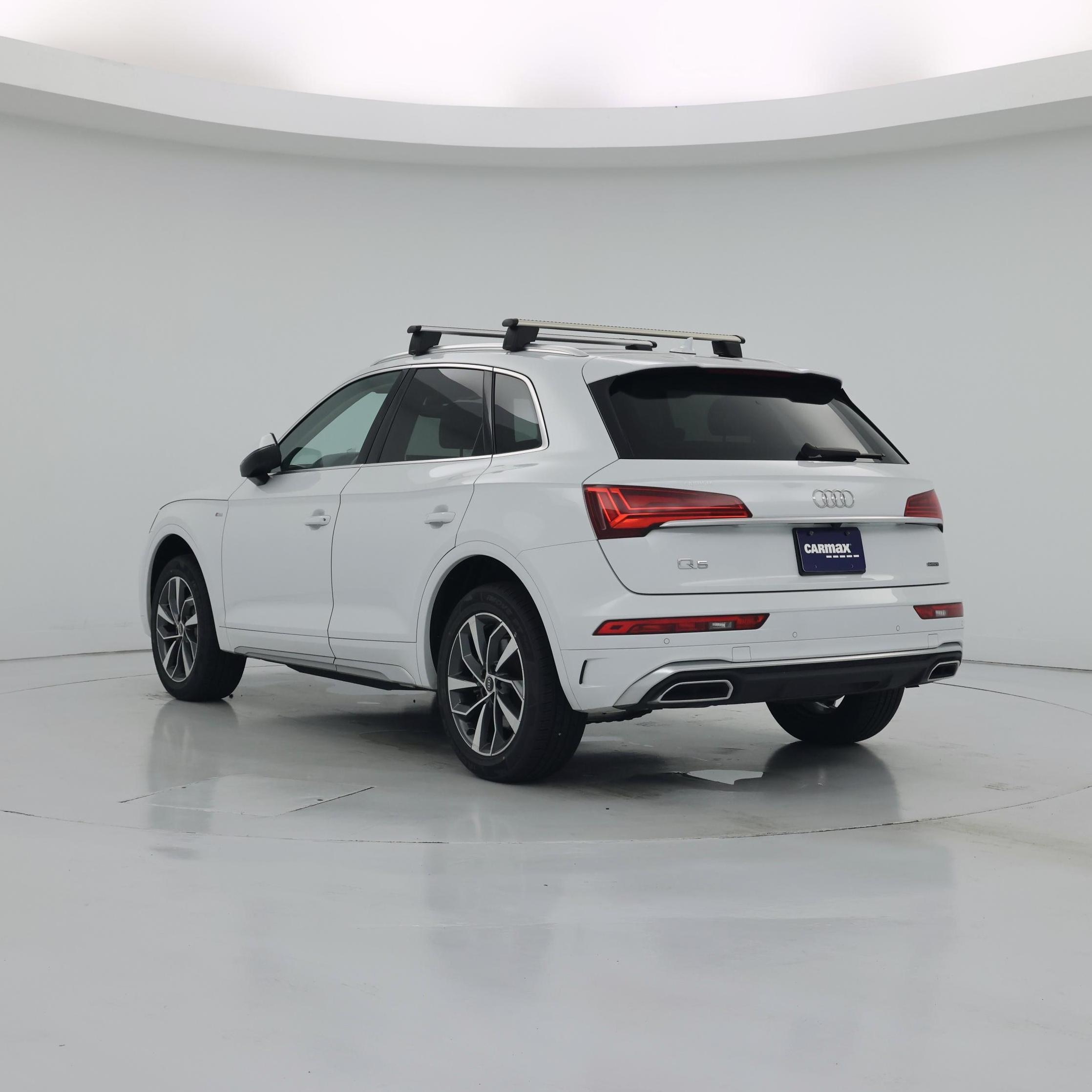 Thumbnail: 2023 Audi Q5 - 2