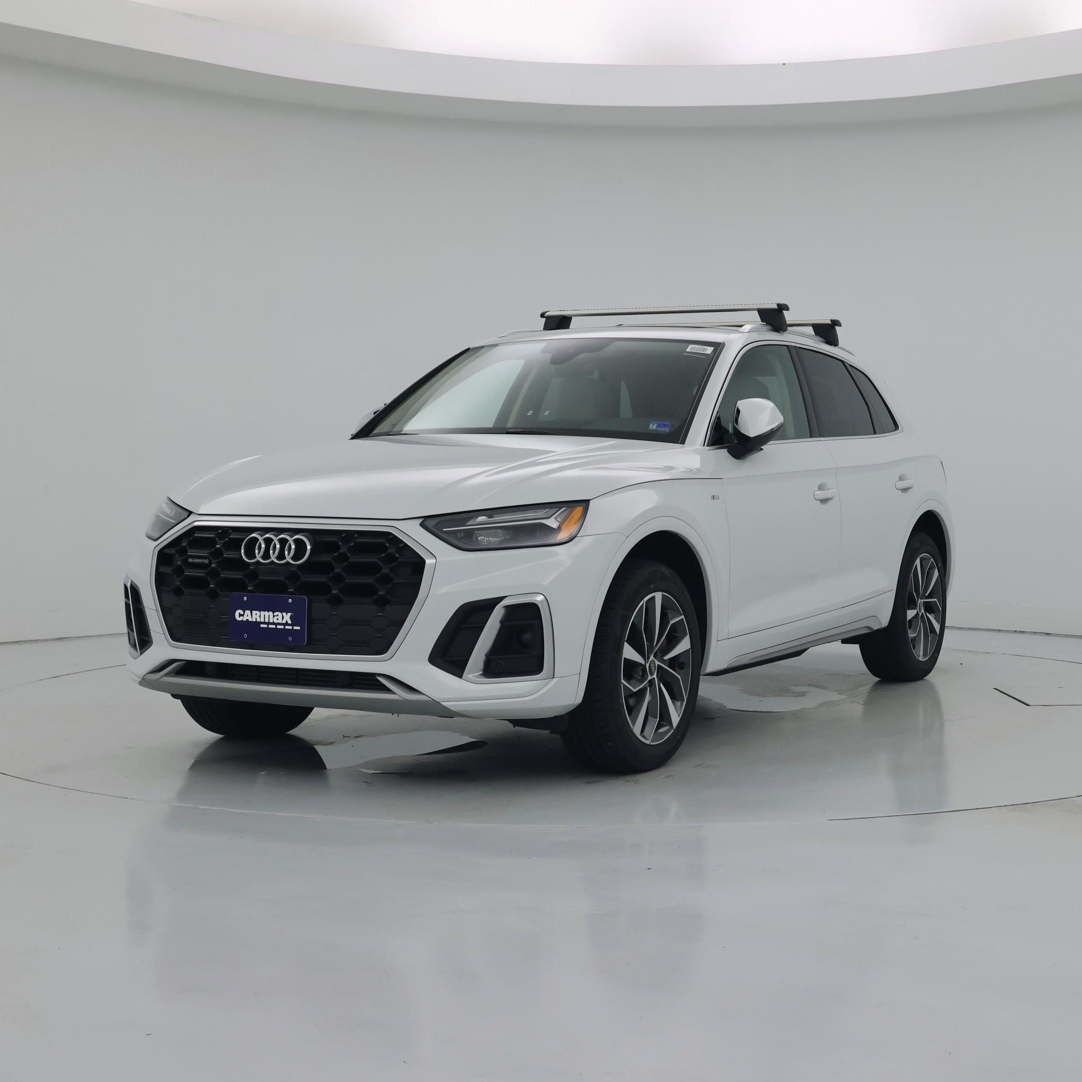 Thumbnail: 2023 Audi Q5 - 4