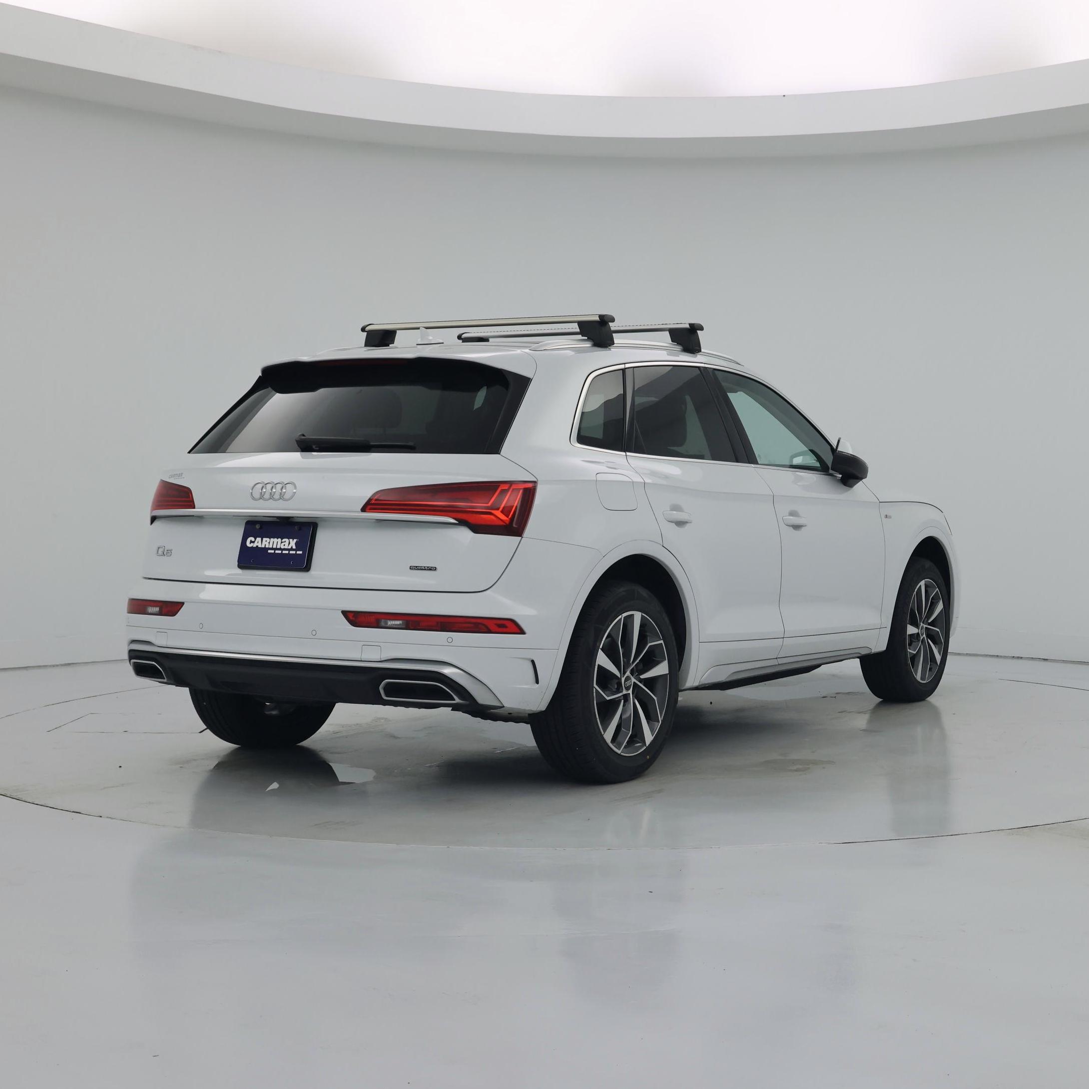 Thumbnail: 2023 Audi Q5 - 8