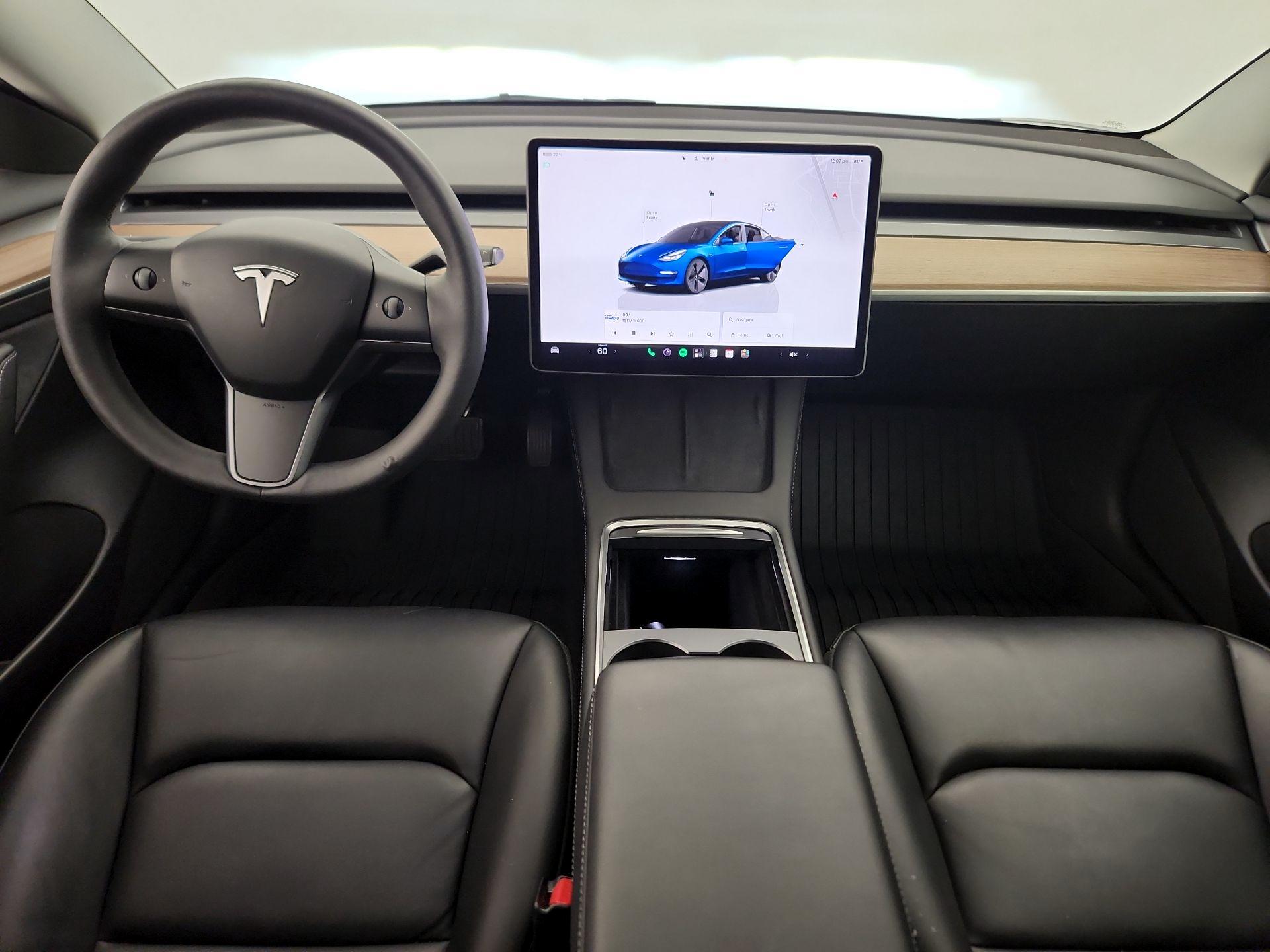 Thumbnail: 2023 Tesla Model 3 - 9