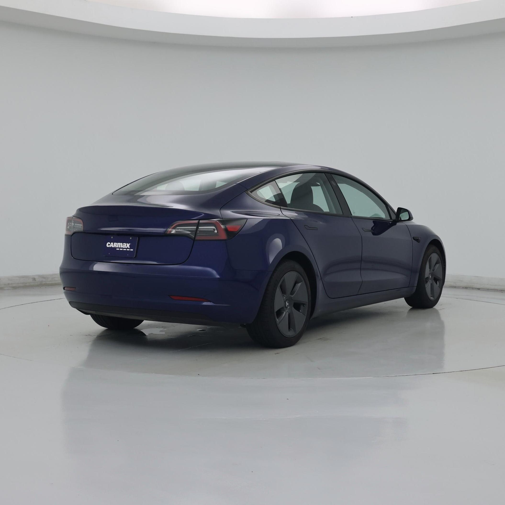 Thumbnail: 2023 Tesla Model 3 - 8