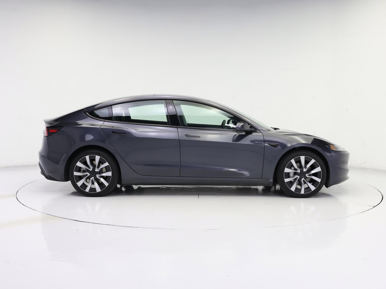 2025 Tesla Model 3 Long Range - Photo 8