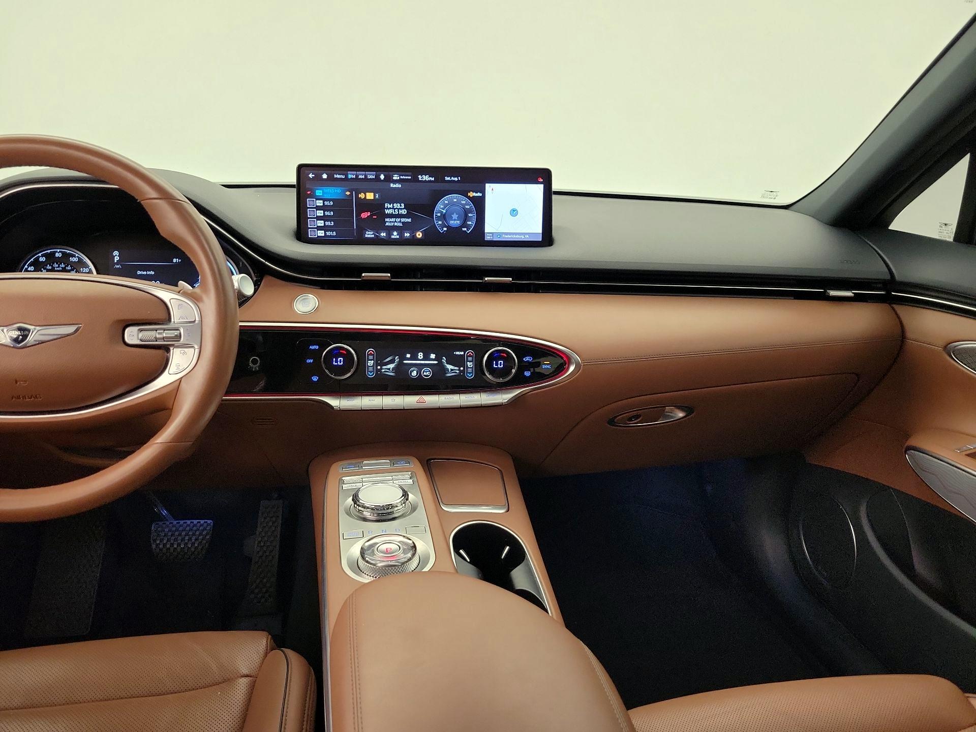 Thumbnail: 2022 Genesis GV70 - 9