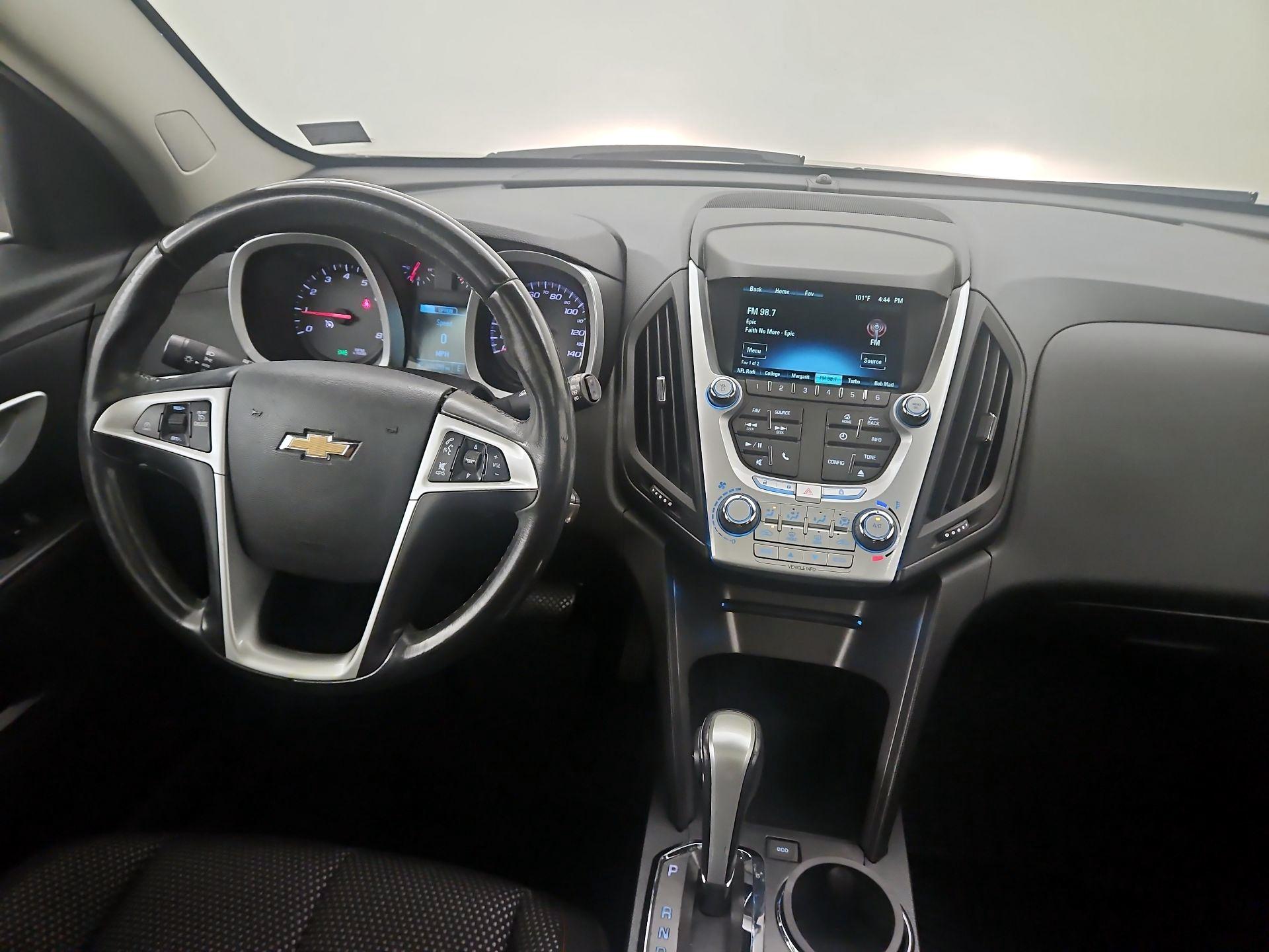 Thumbnail: 2015 Chevrolet Equinox - 10