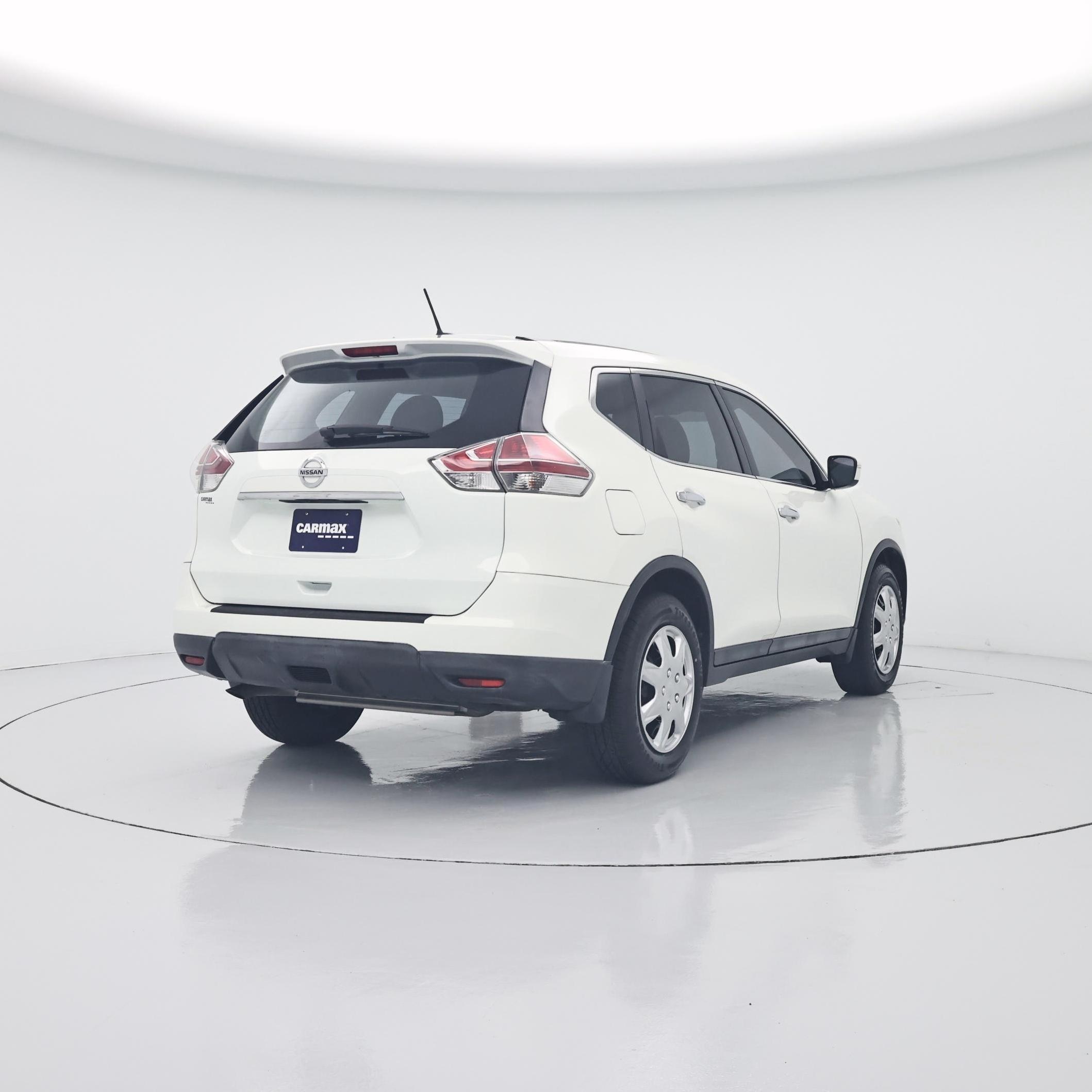 Thumbnail: 2015 Nissan Rogue - 8