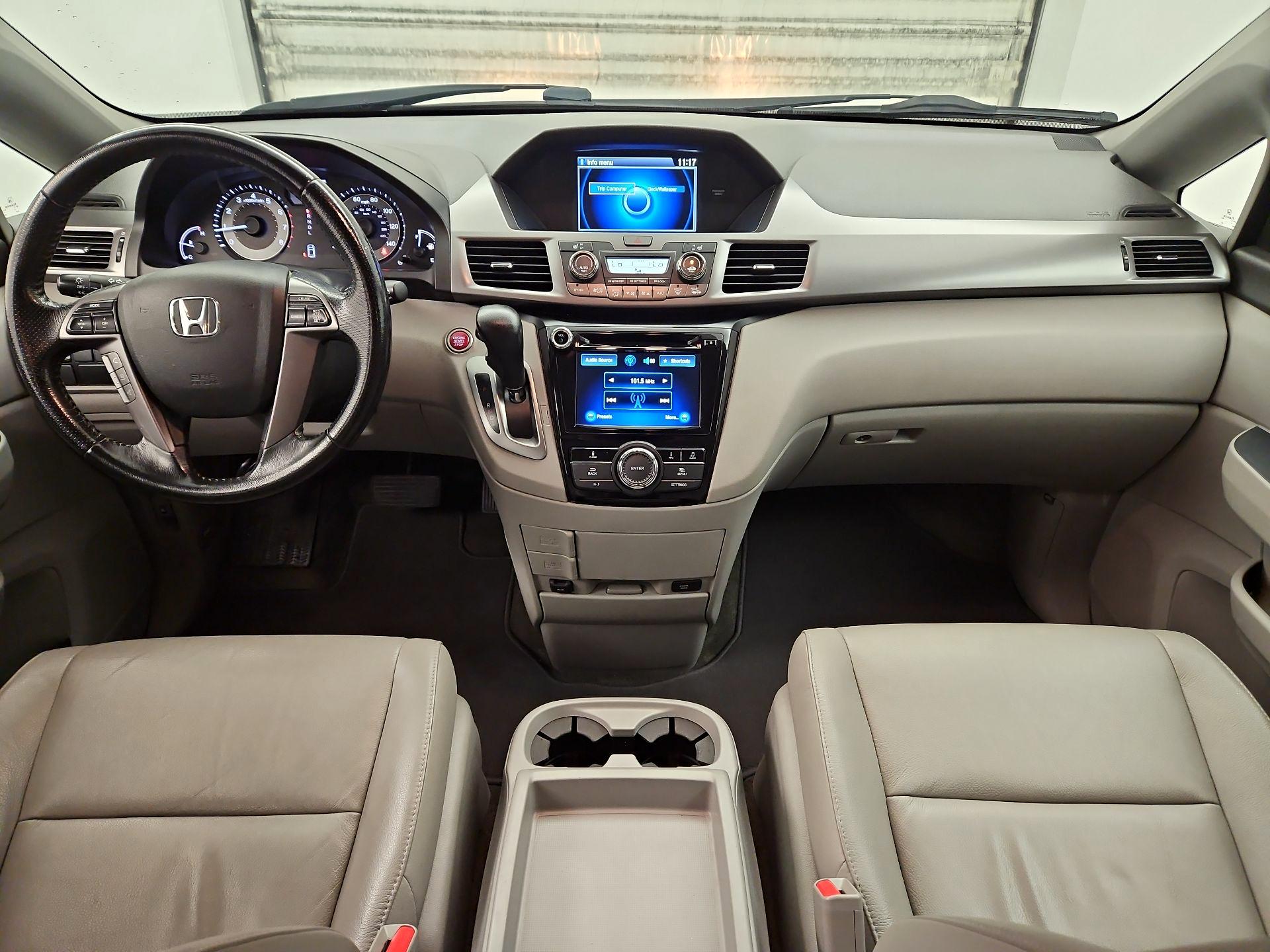 Thumbnail: 2015 Honda Odyssey - 9
